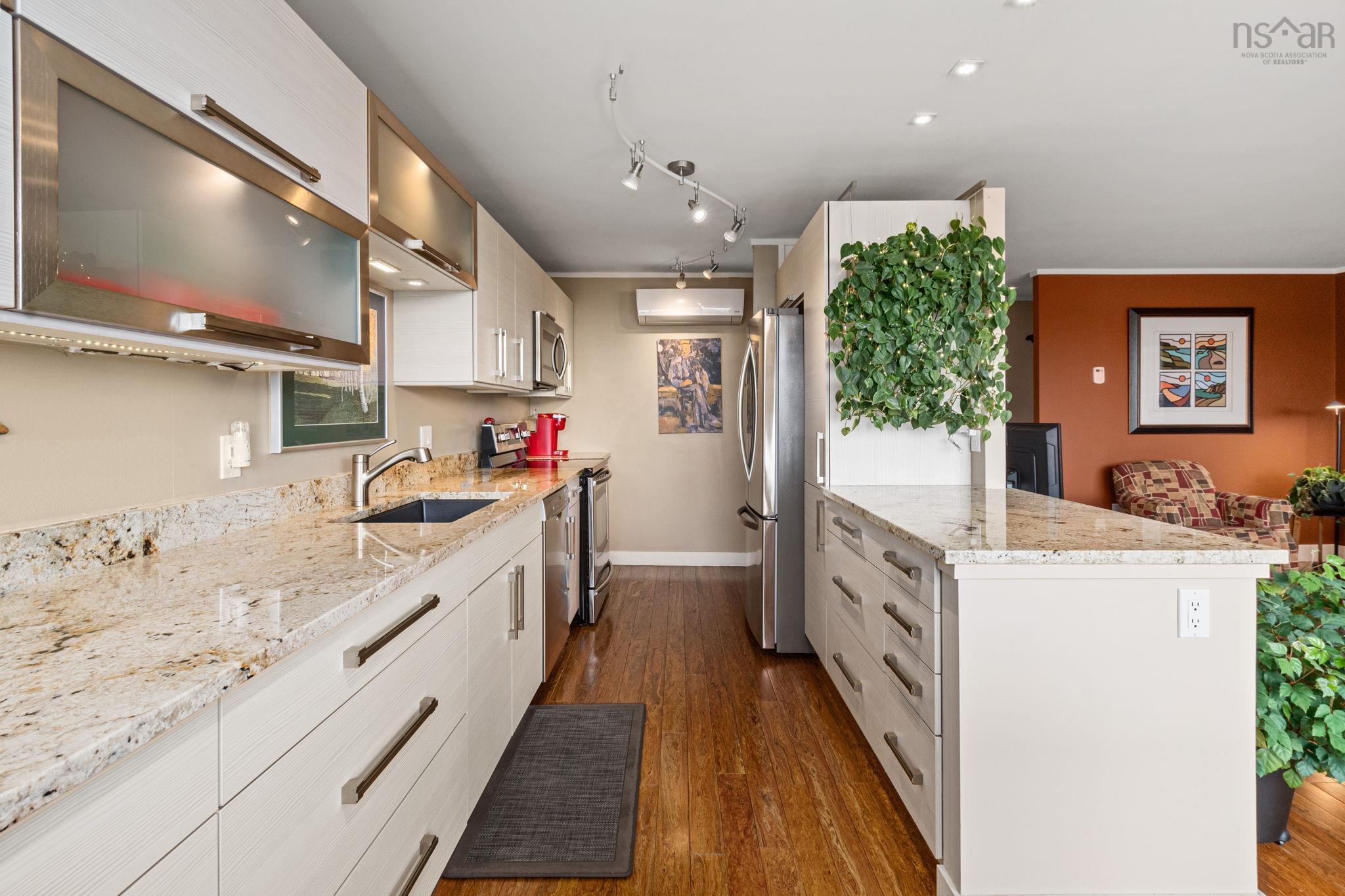 $539,000.00: 502 990 Mclean Street, Halifax
