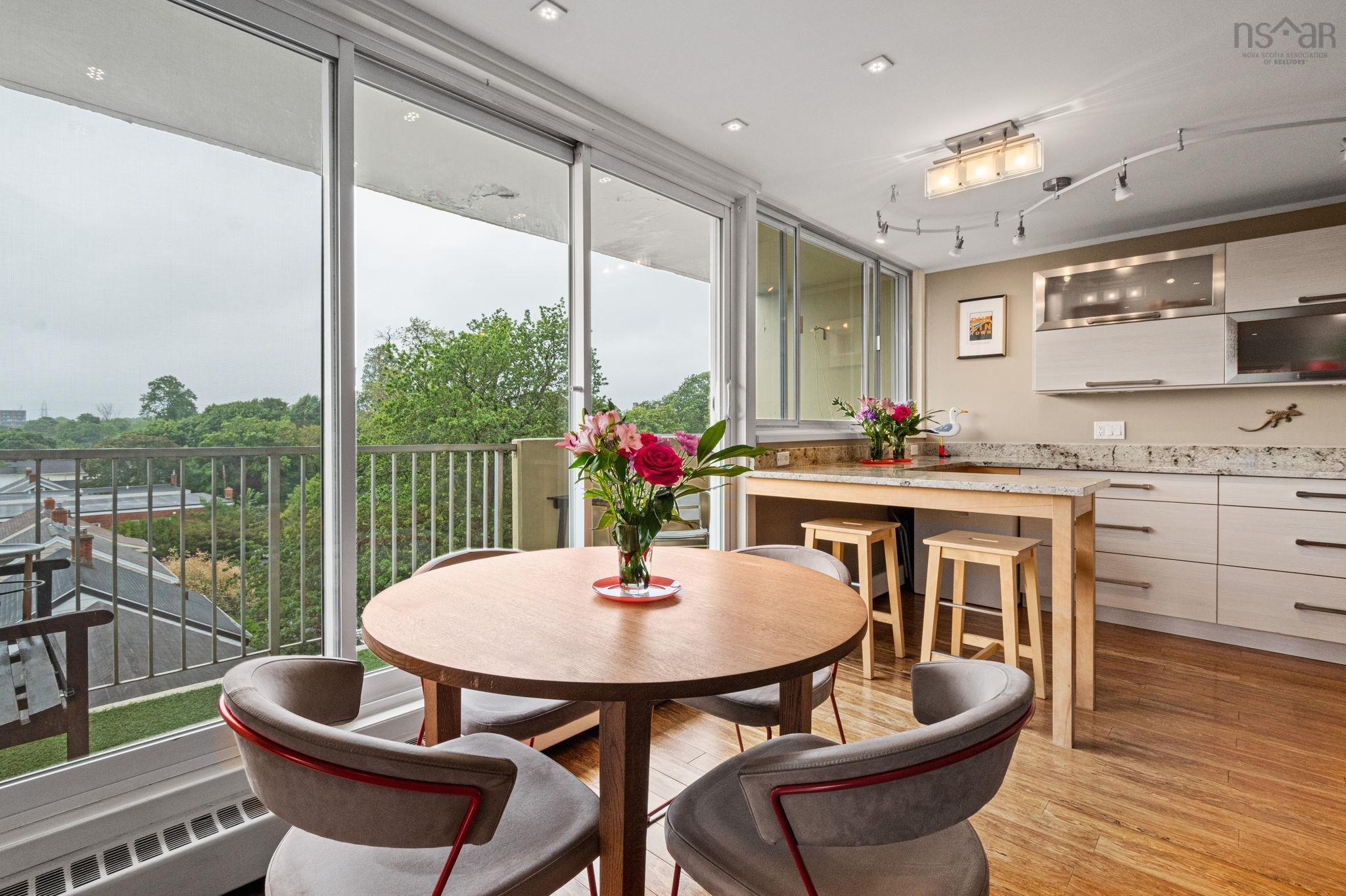 $539,000.00: 502 990 Mclean Street, Halifax