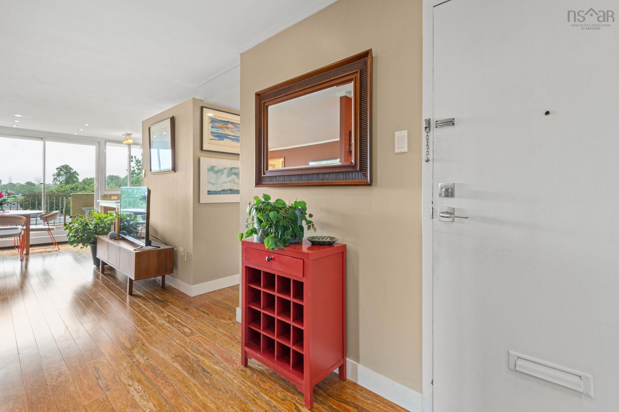 $539,000.00: 502 990 Mclean Street, Halifax