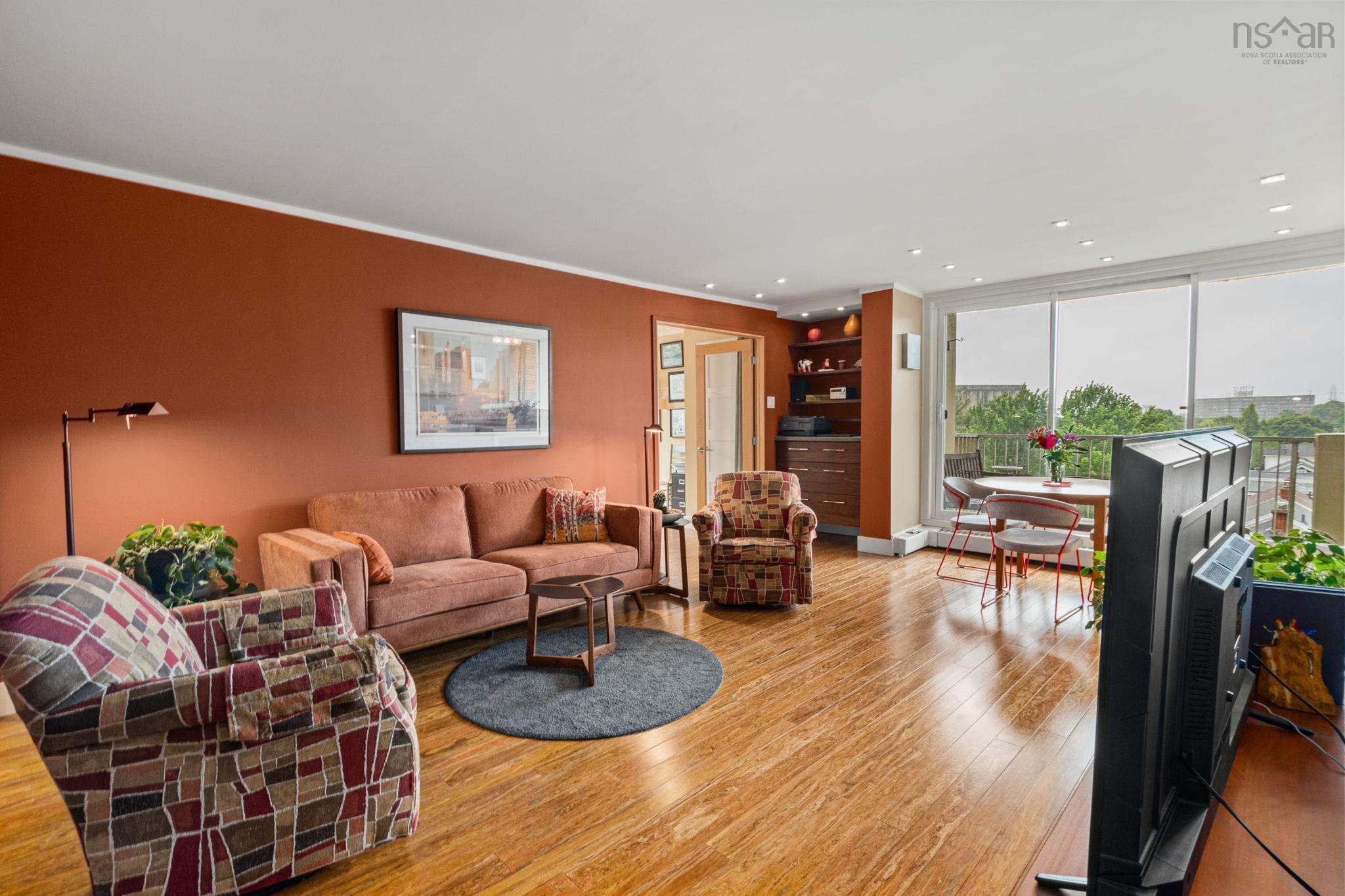 $539,000.00: 502 990 Mclean Street, Halifax