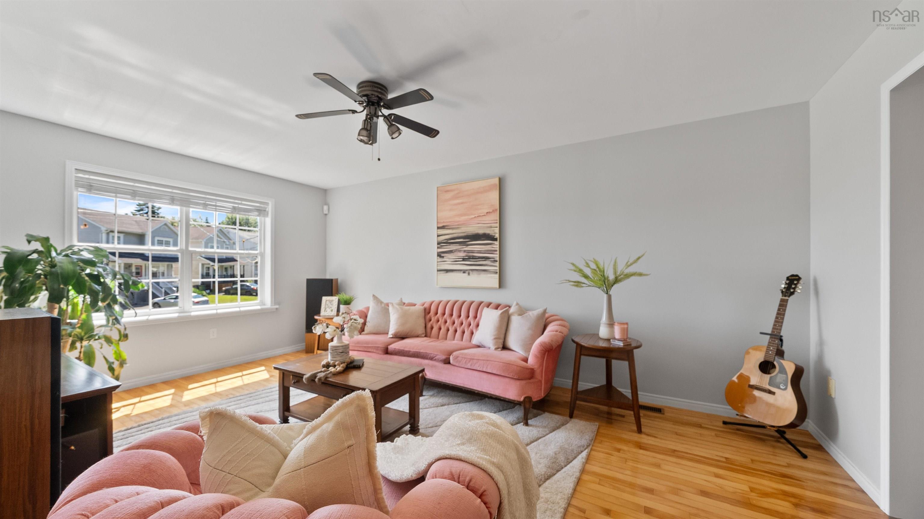 $529,900.00: 215 James Street, Timberlea