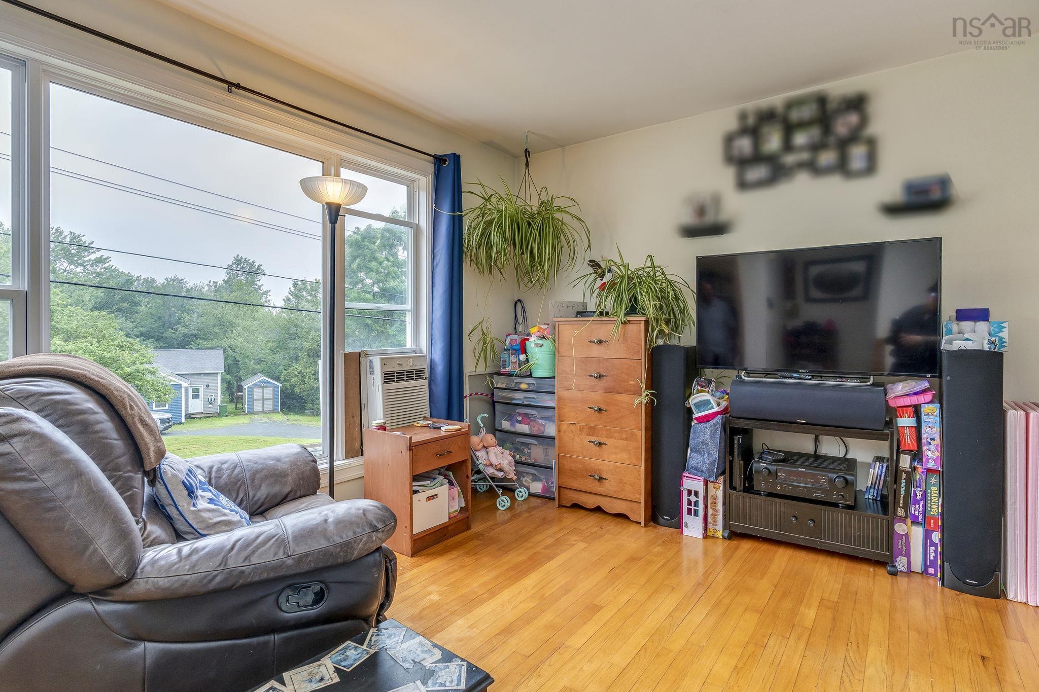 31 and 31a Mountain Avenue, Dartmouth, NS (MLS 202619703)