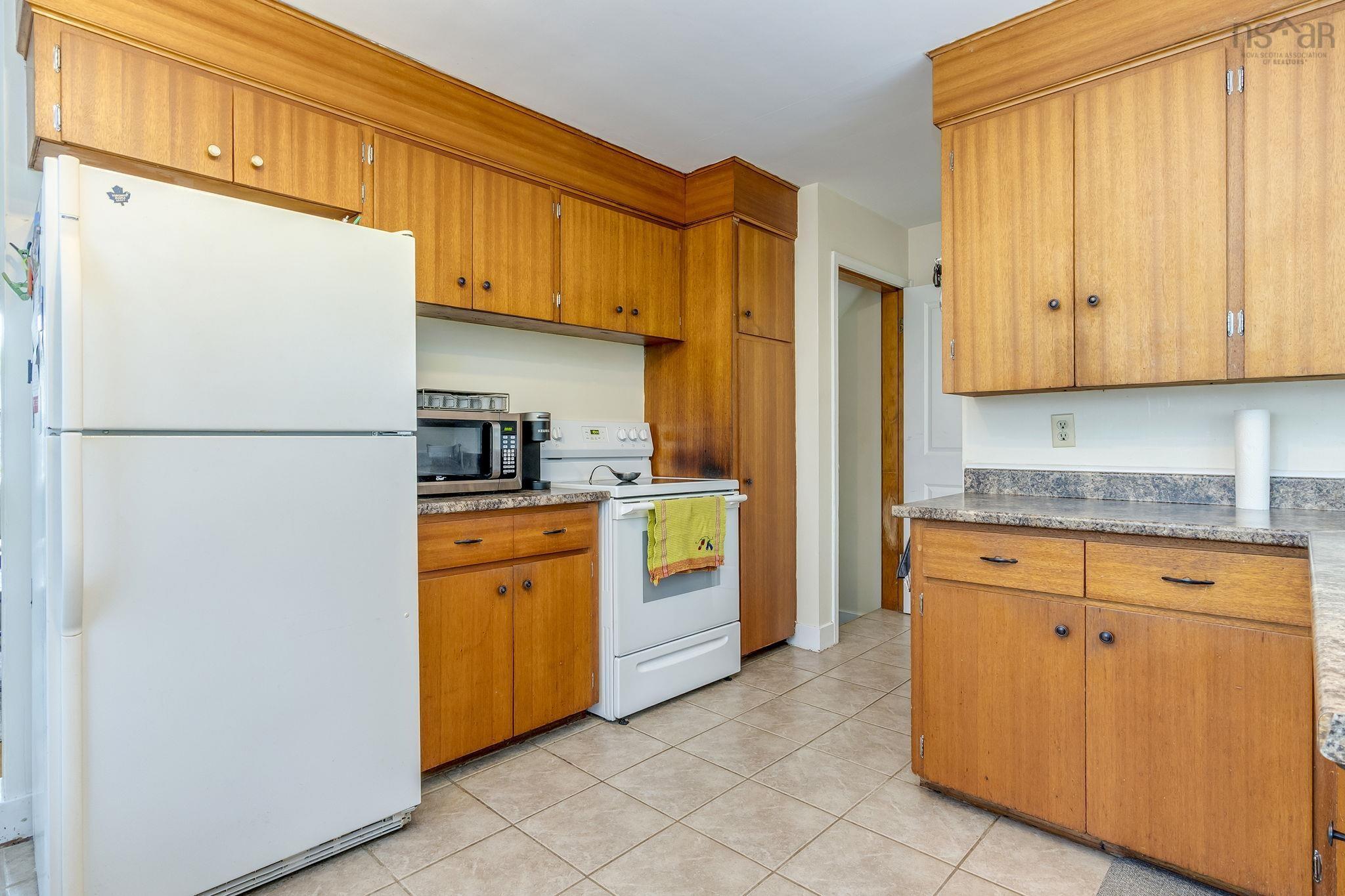 31 and 31a Mountain Avenue, Dartmouth, NS (MLS 202619703)