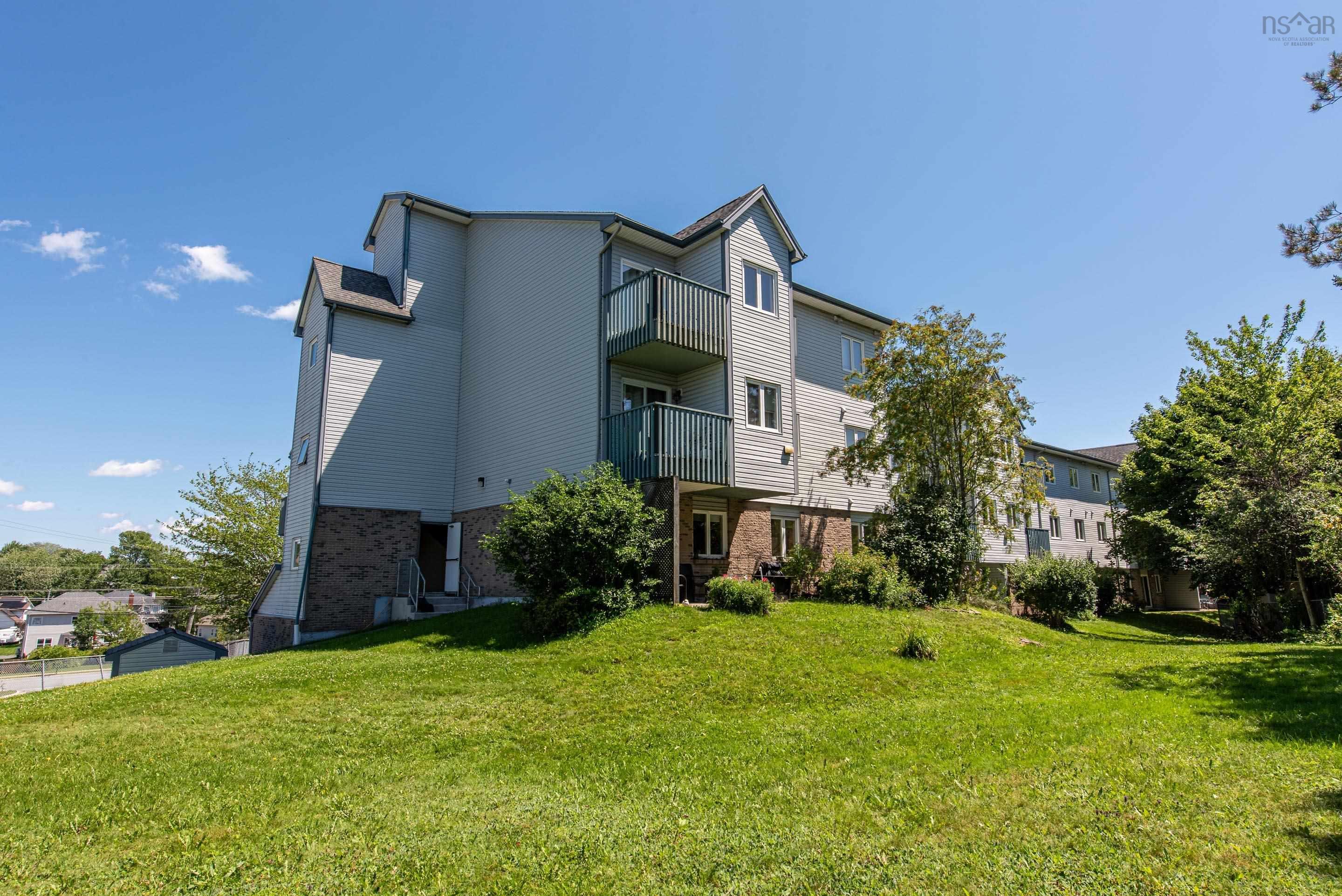 201 2 Lombardy Lane, Dartmouth, NS (MLS 202619760)