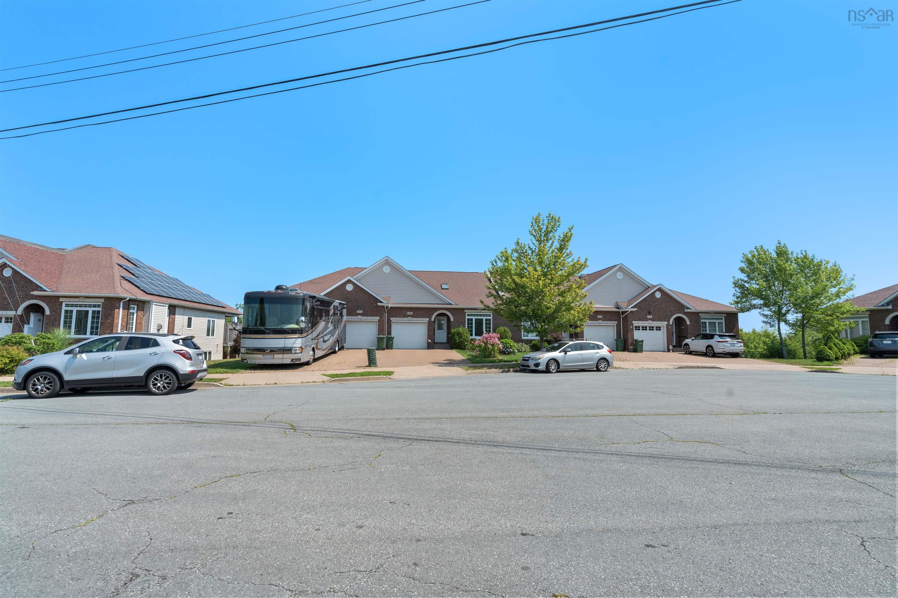 $629,900.00: 60 Cloverfield Court, Dartmouth