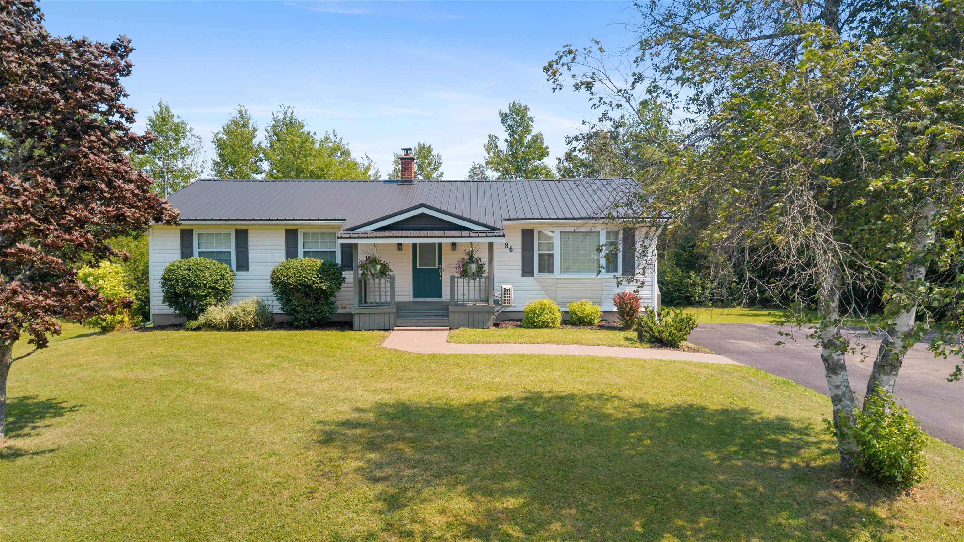 $439,900.00: 86 Nita Drive Drive, Brookside