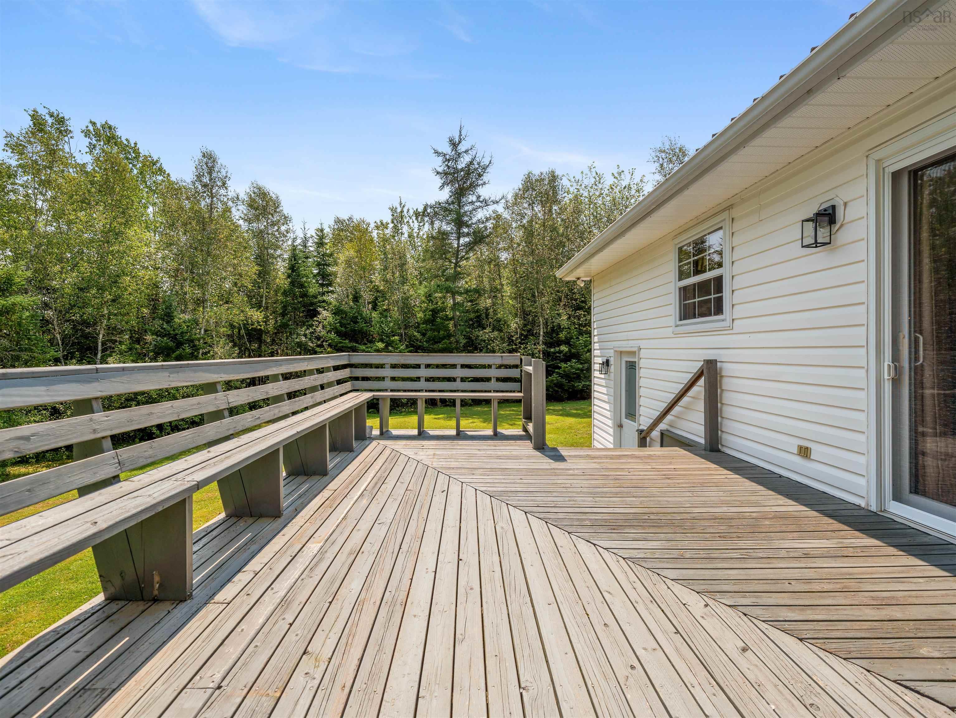 $439,900.00: 86 Nita Drive Drive, Brookside