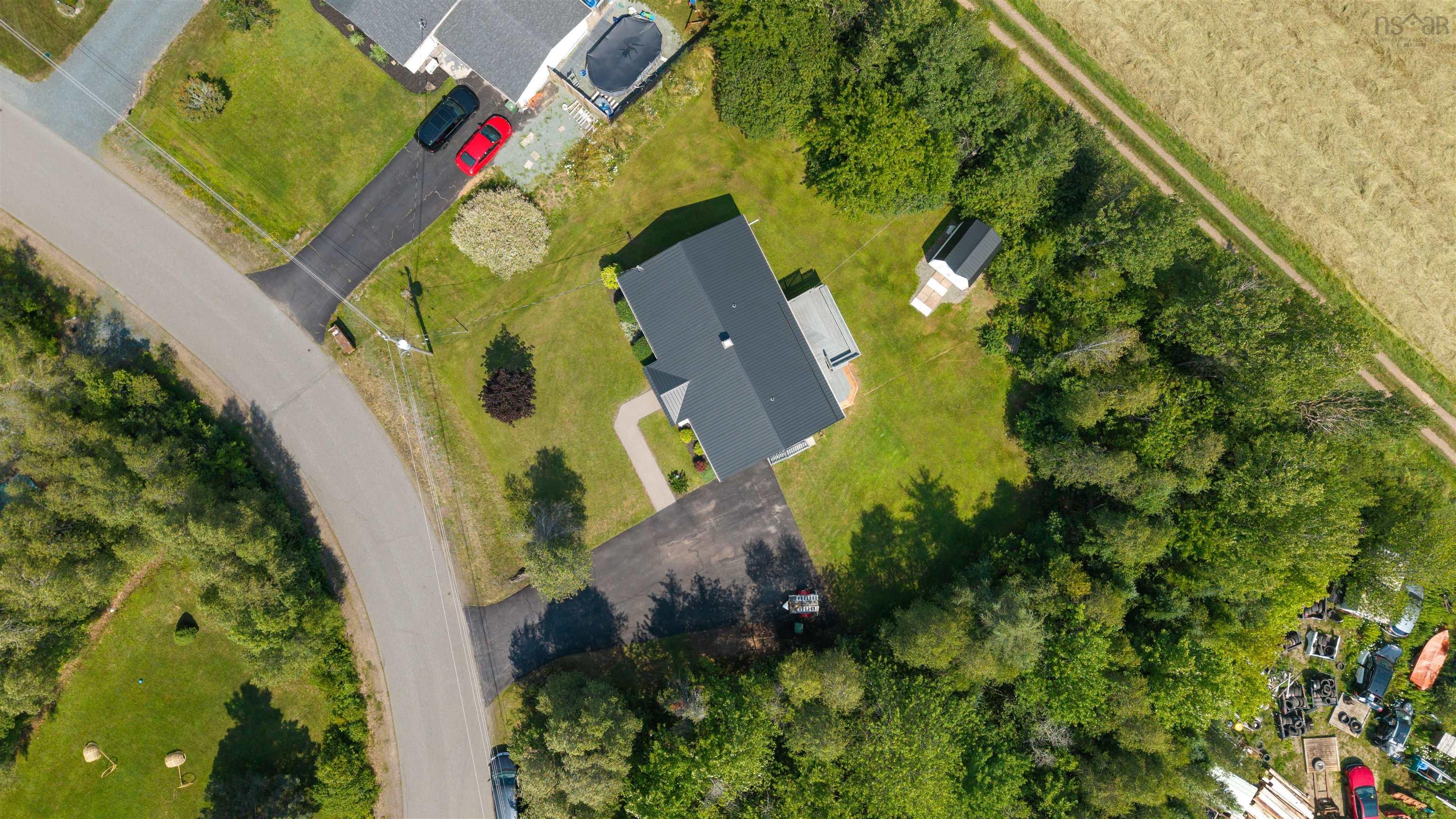 $439,900.00: 86 Nita Drive Drive, Brookside