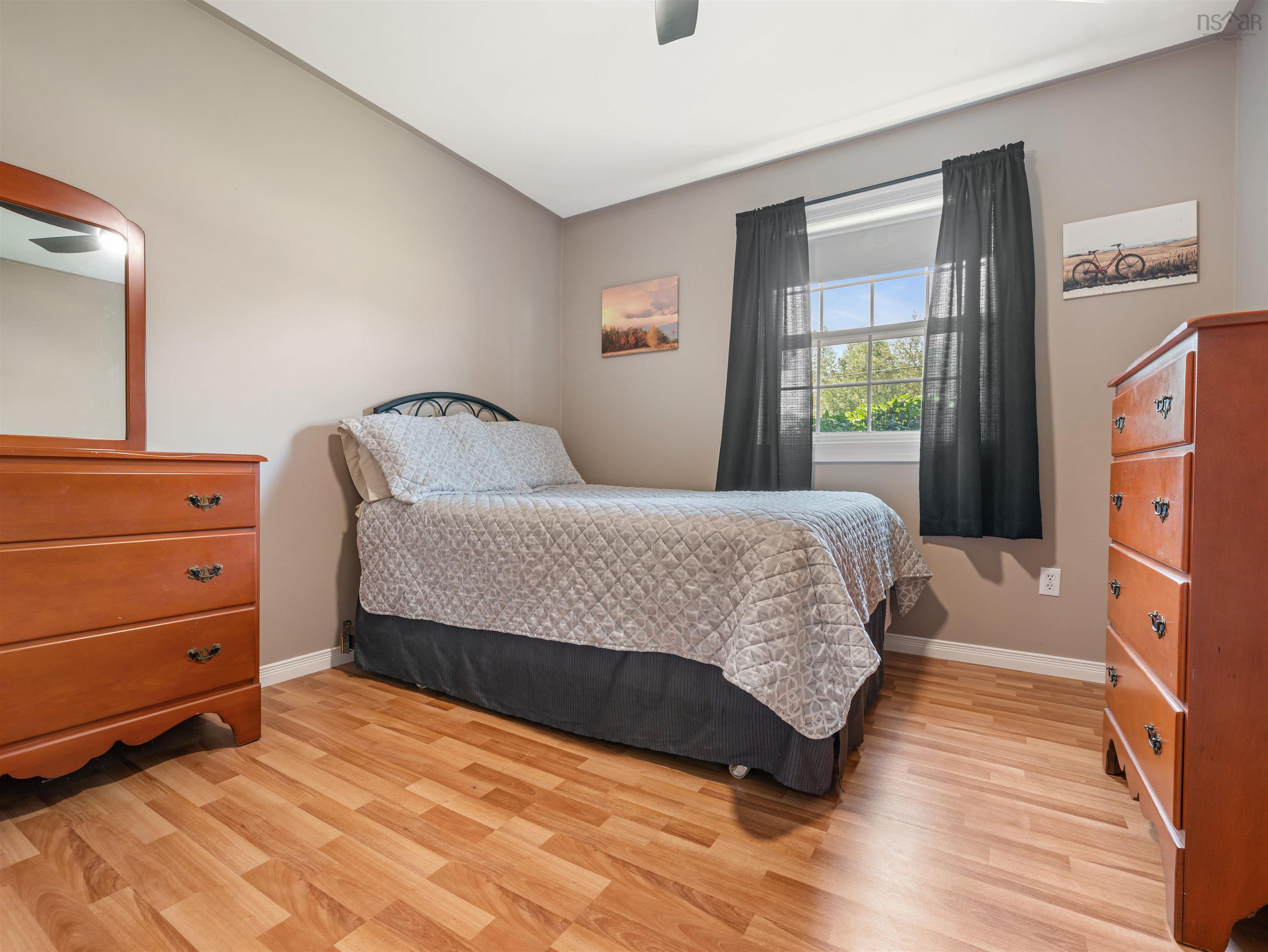 $439,900.00: 86 Nita Drive Drive, Brookside