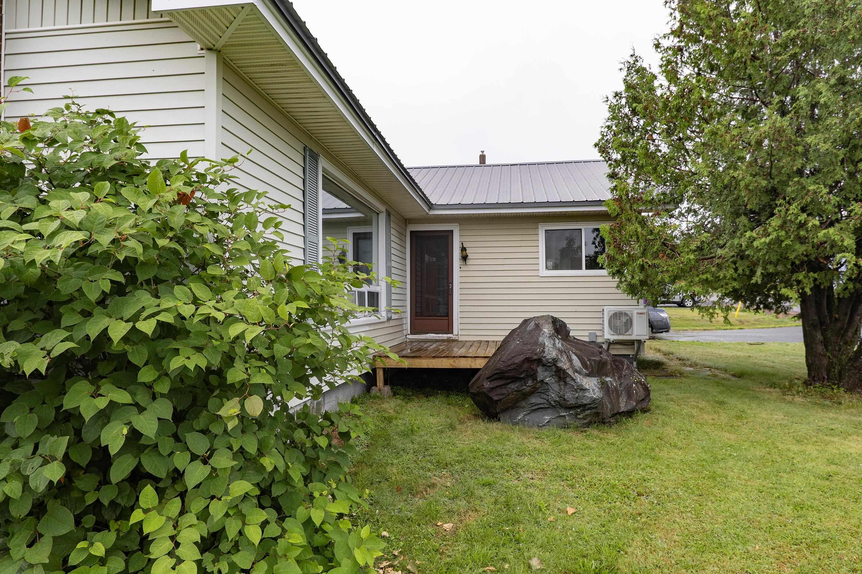 $199,900.00: 86 Queen Street, Springhill