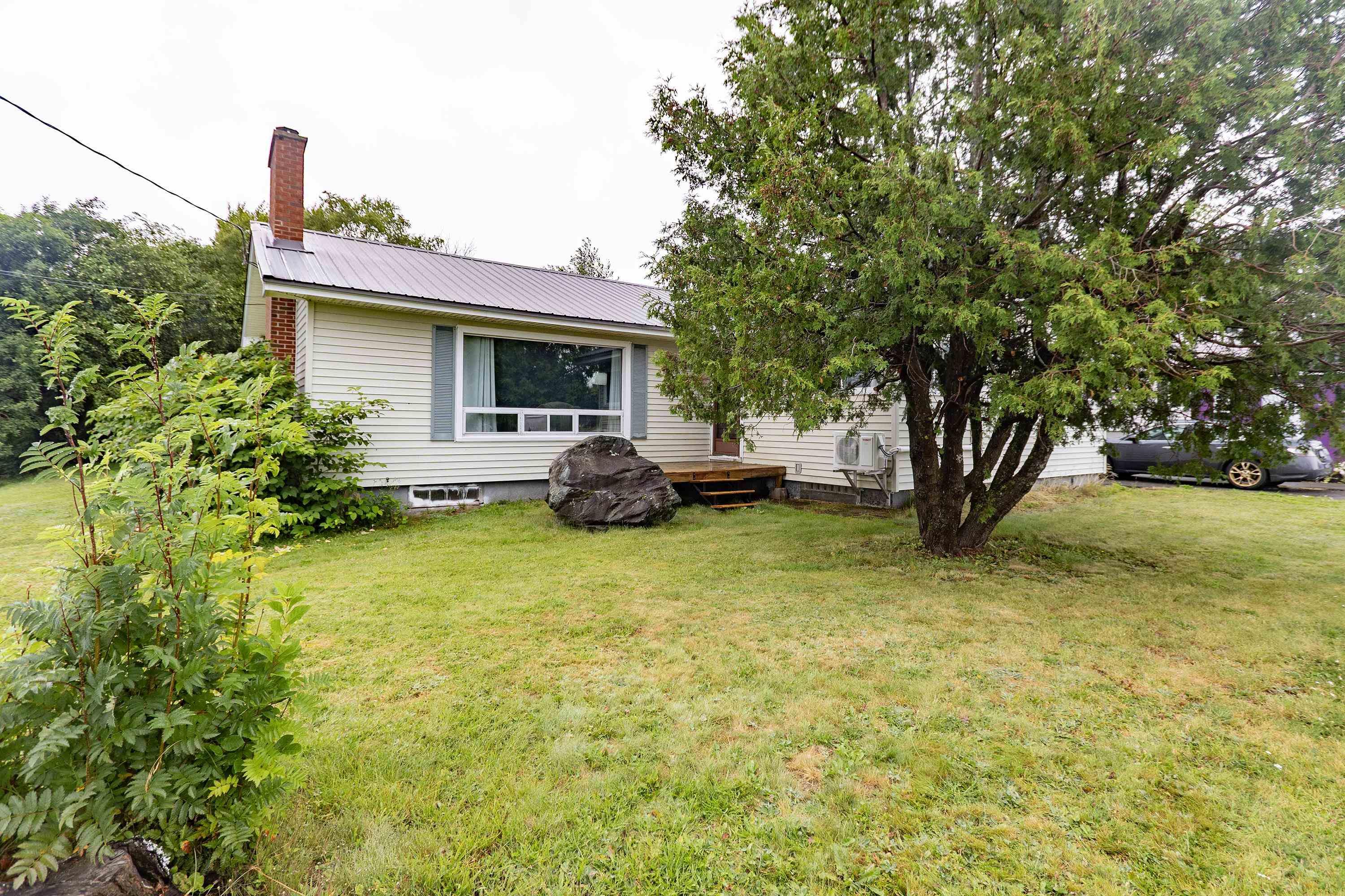 $199,900.00: 86 Queen Street, Springhill