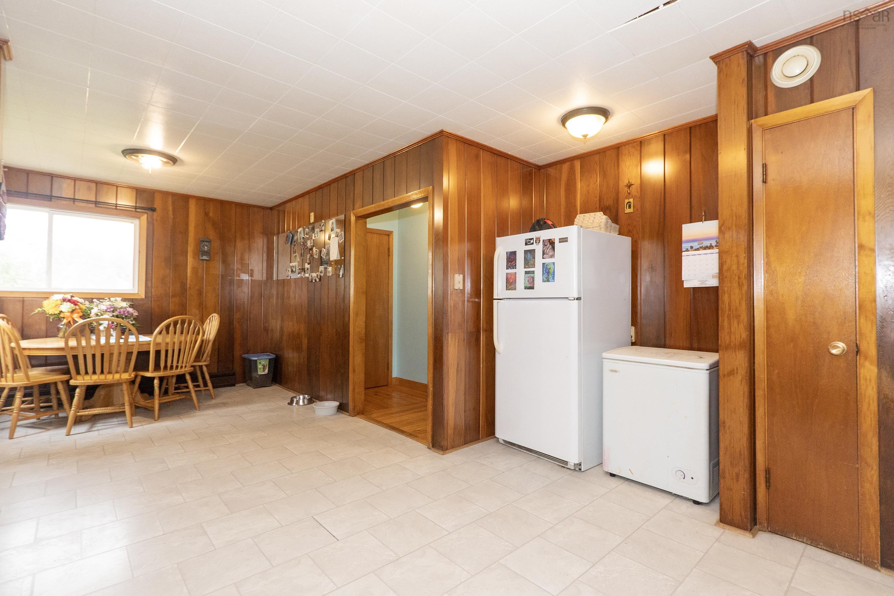 $199,900.00: 86 Queen Street, Springhill