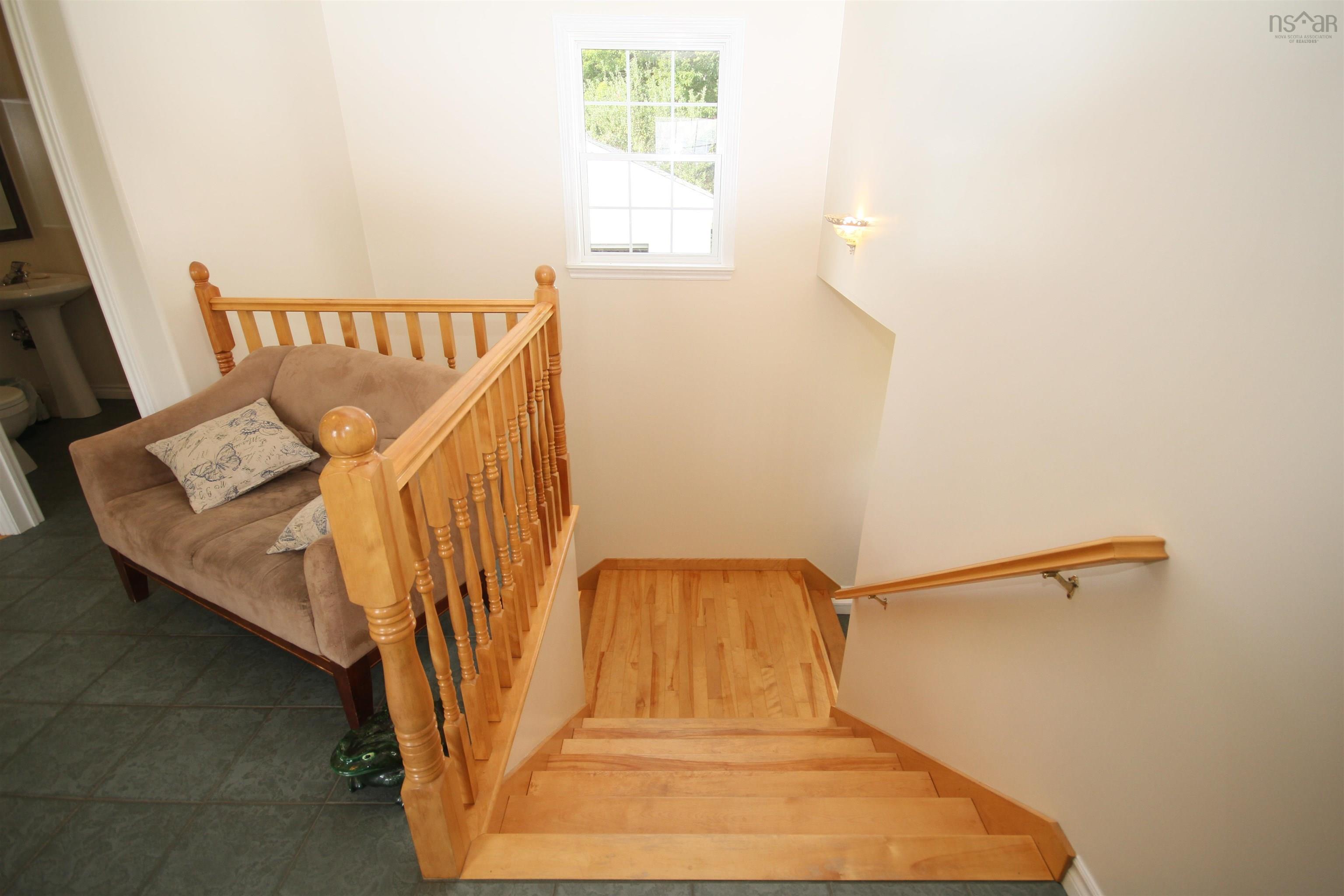 $550,000.00: 5679 Highway 105 Highway, Melford