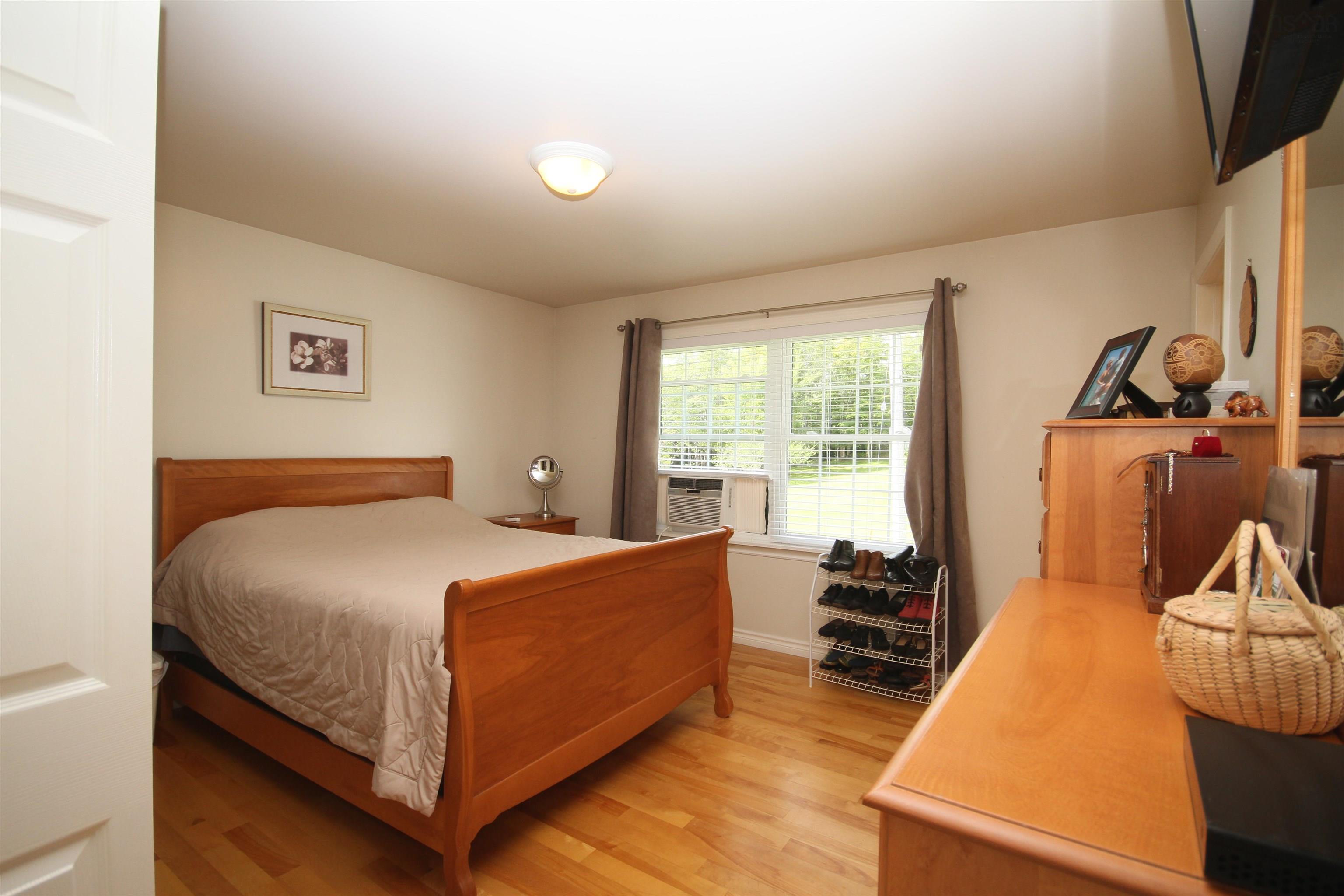 $550,000.00: 5679 Highway 105 Highway, Melford