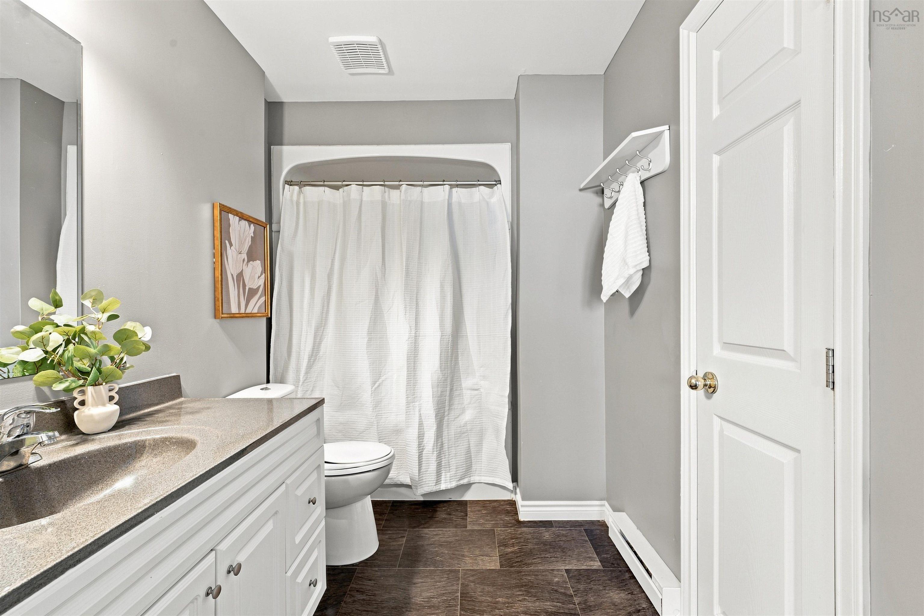 28 Sovereign Crescent, Westphal, NS (MLS 202619904)