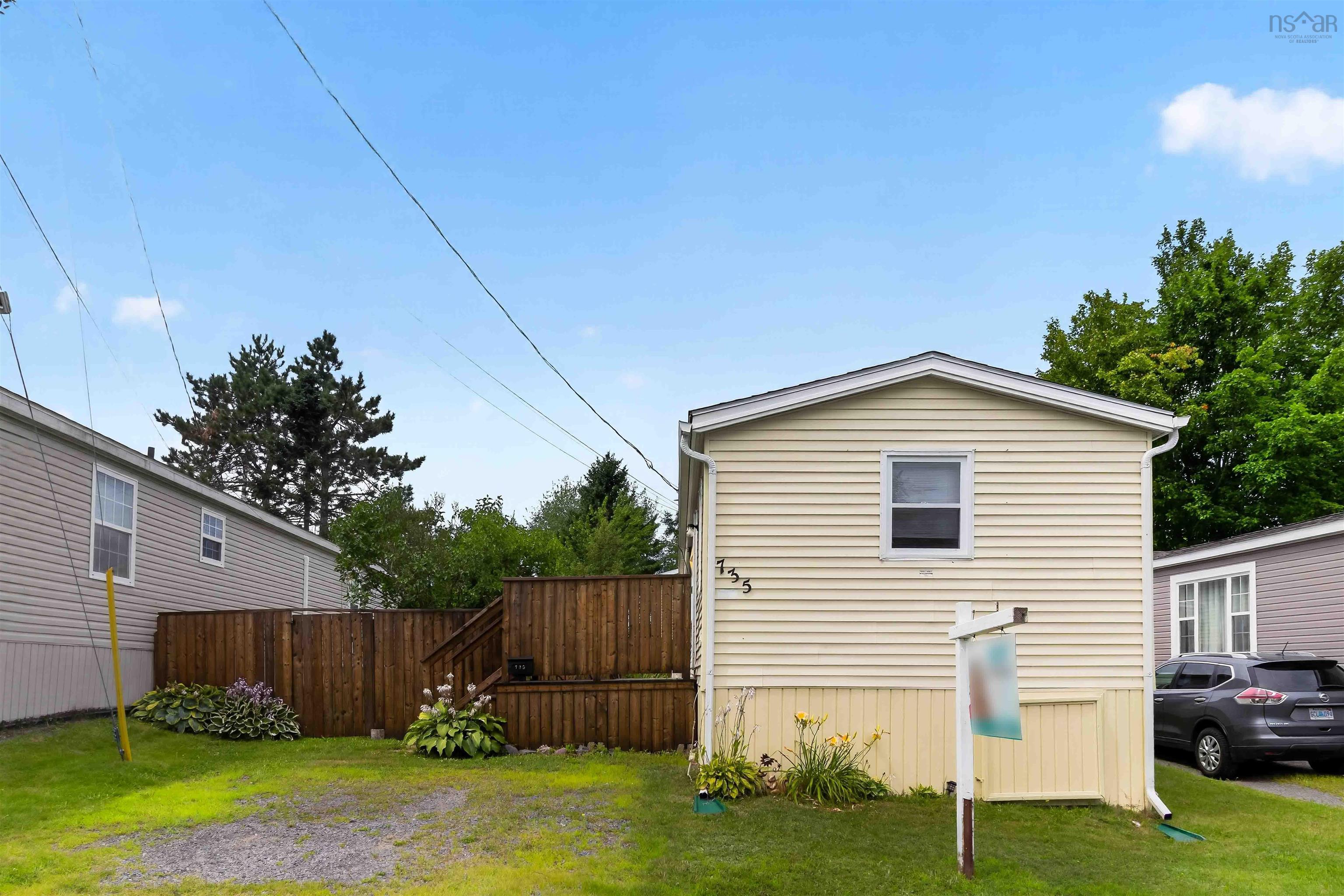 735 Fern Drive, Beaver Bank, NS (MLS 202620005)