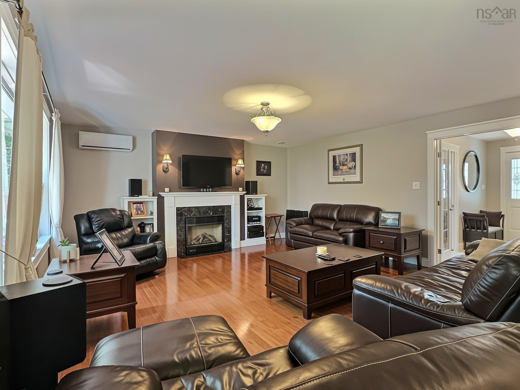 $599,000.00: 39 Lacy Anne Avenue, Enfield