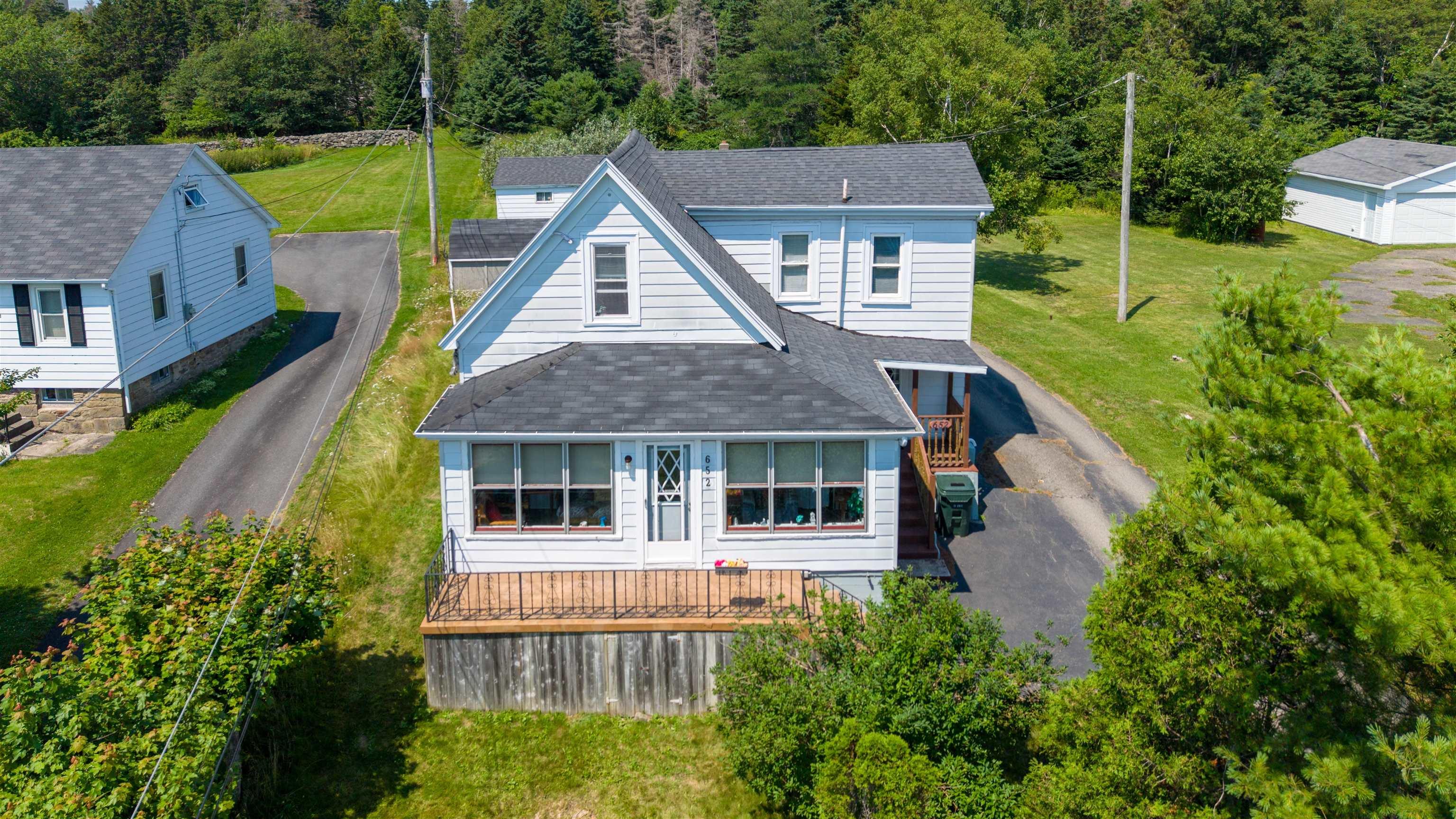 $214,900.00: 652 Shore Road, Sydney Mines