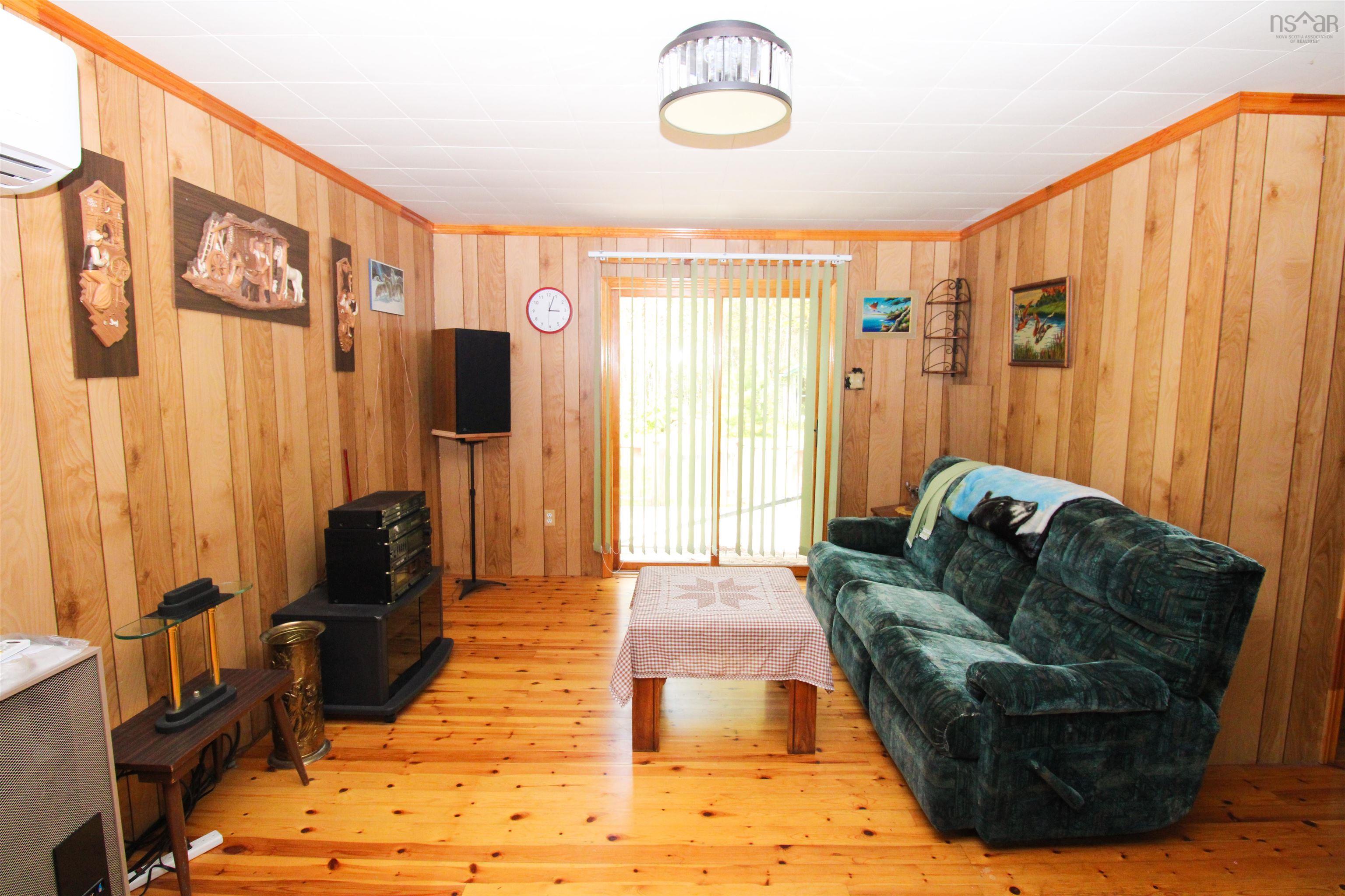 $189,900.00: 507 Turner Point Drive, Walden