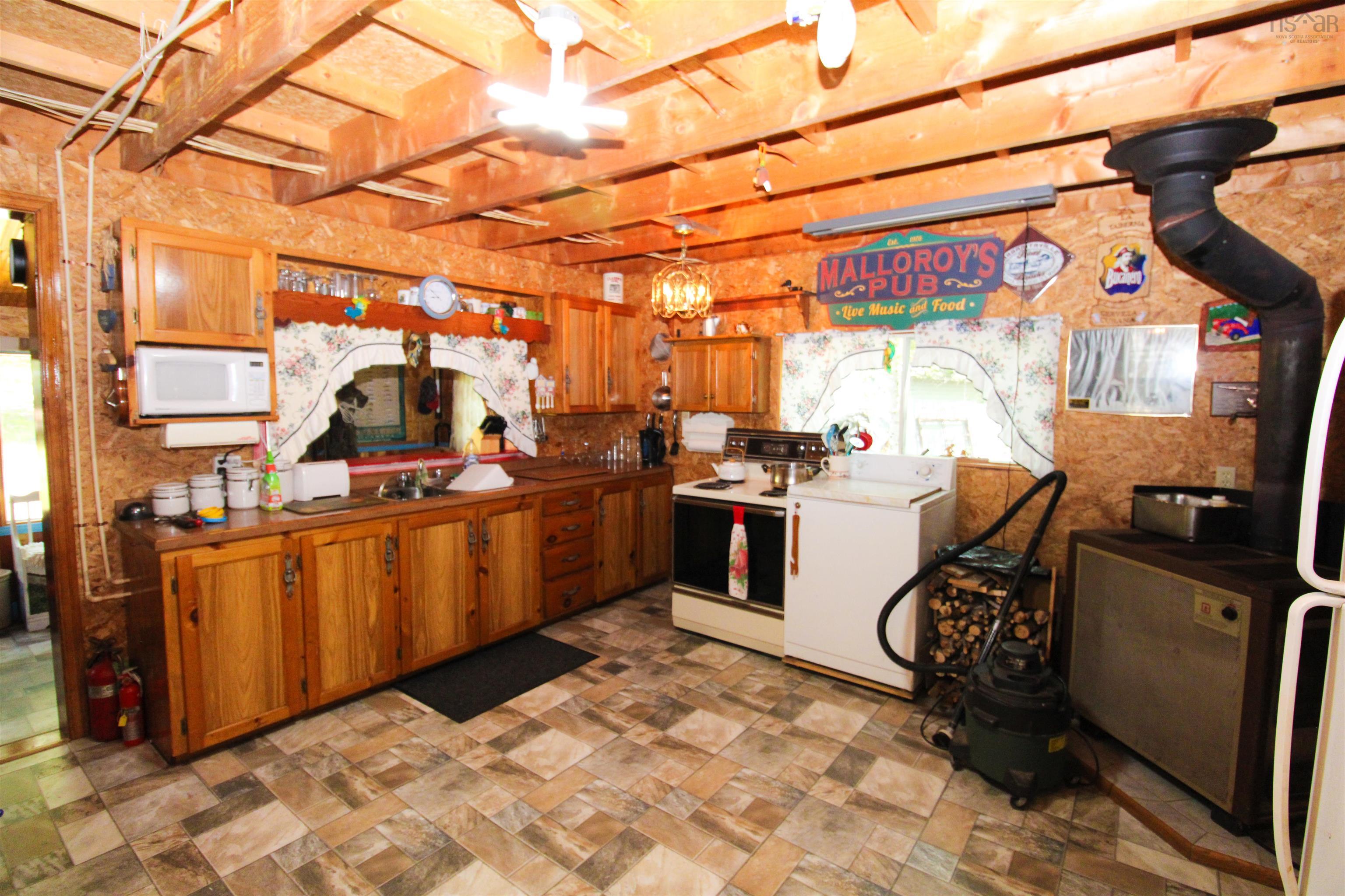 $189,900.00: 507 Turner Point Drive, Walden