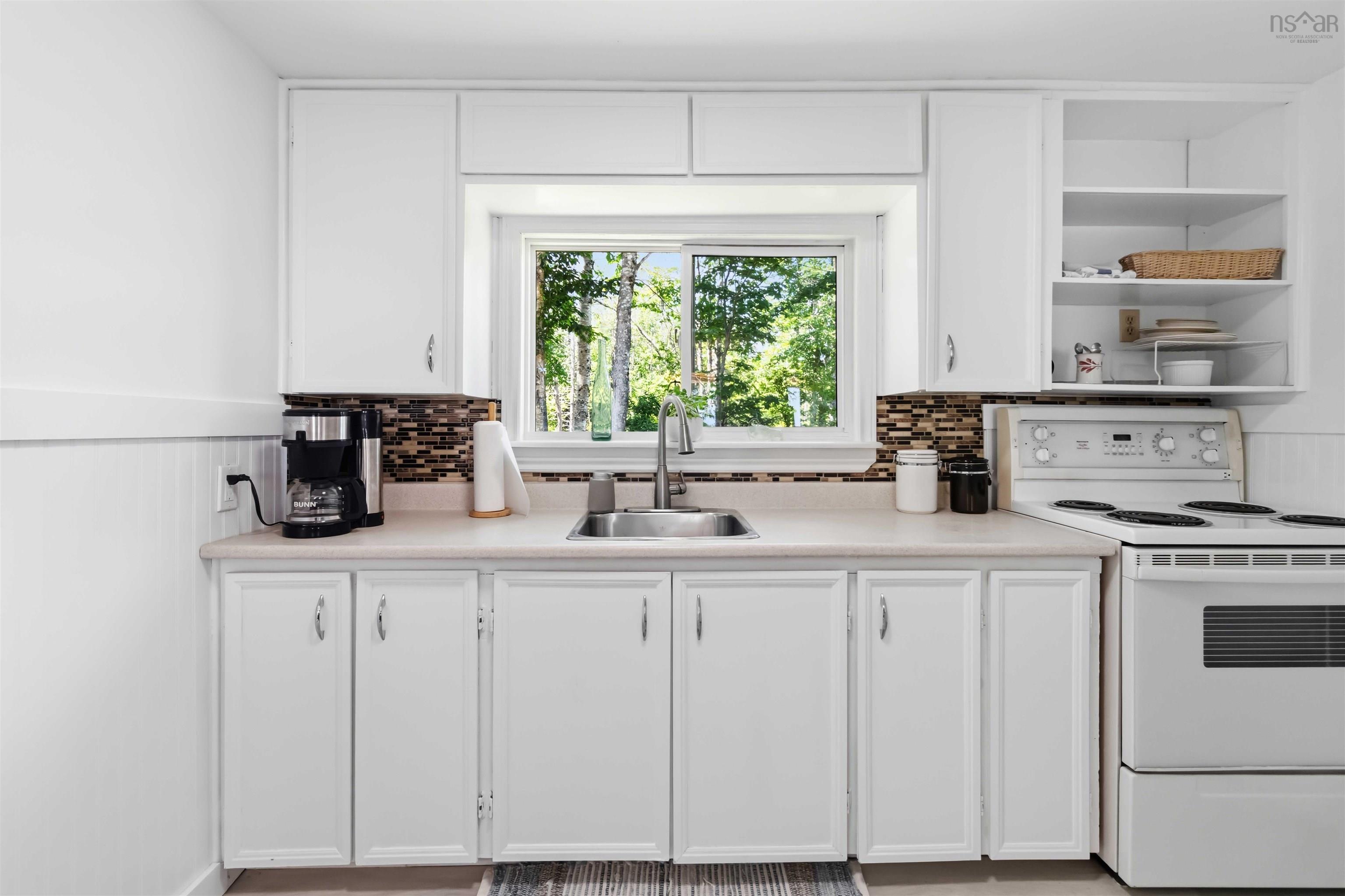 $499,900.00: 15 & 17 Juniper Lane, Upper Lakeville
