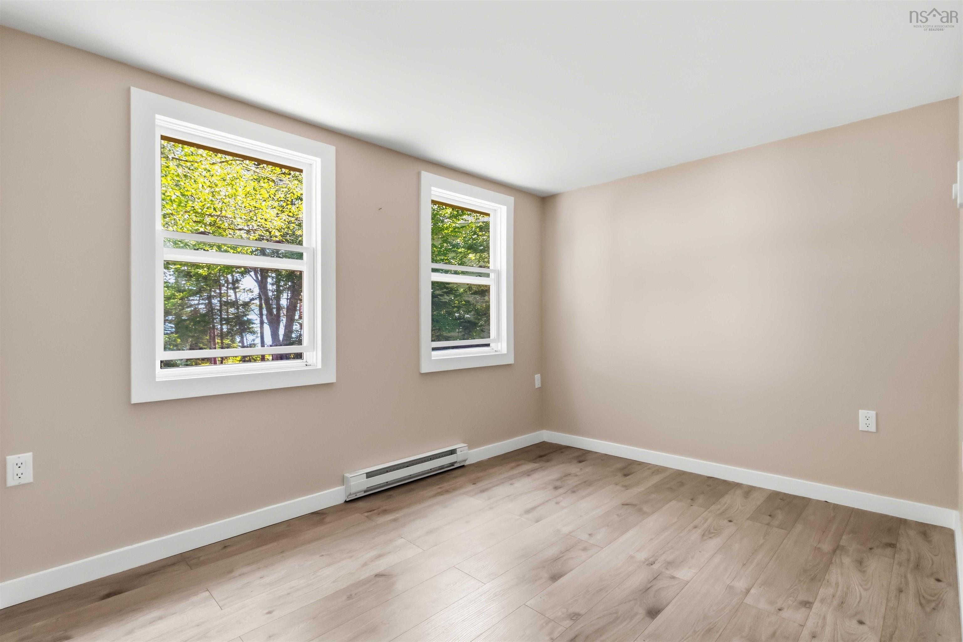 $499,900.00: 15 & 17 Juniper Lane, Upper Lakeville