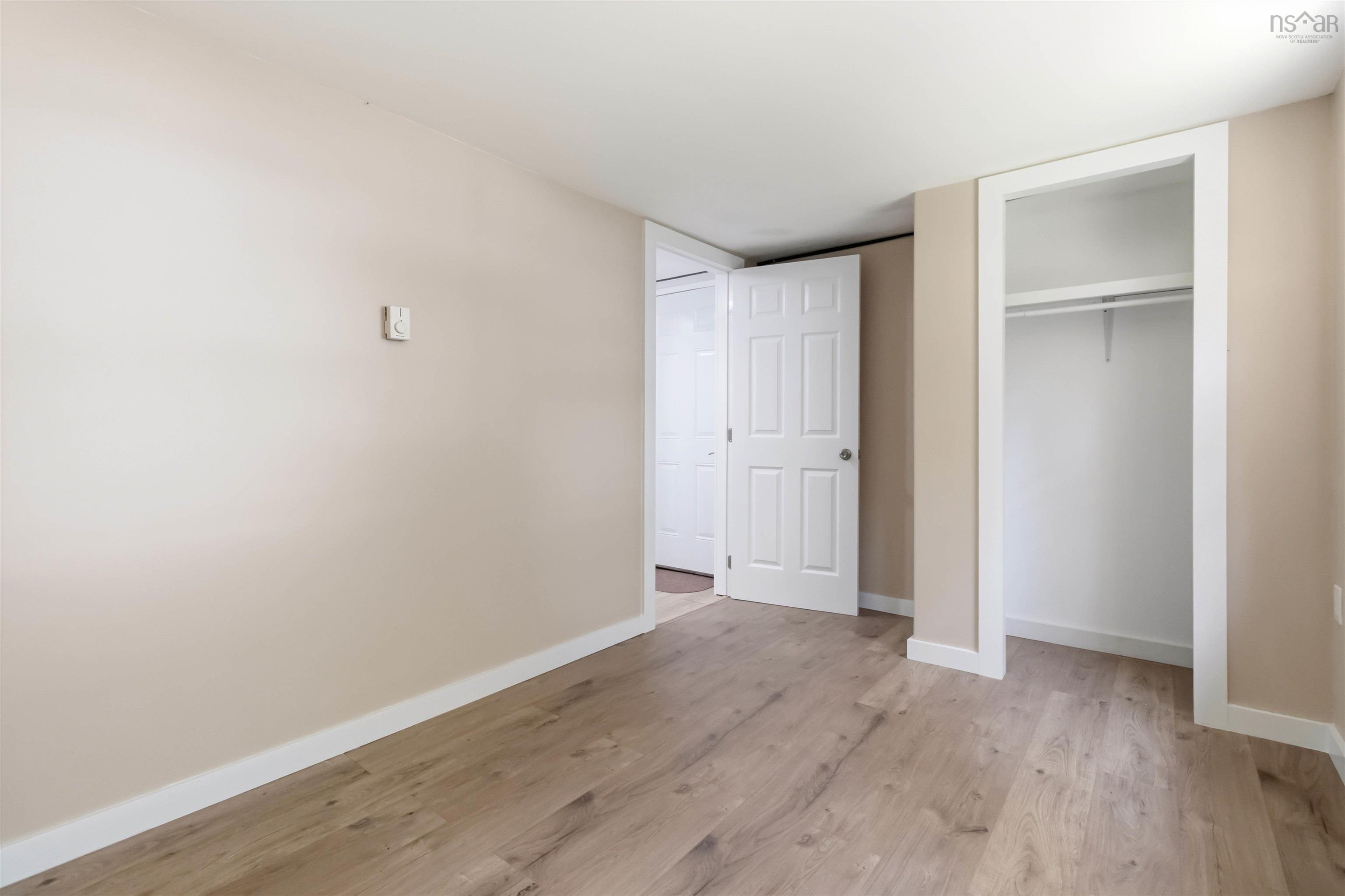 $499,900.00: 15 & 17 Juniper Lane, Upper Lakeville
