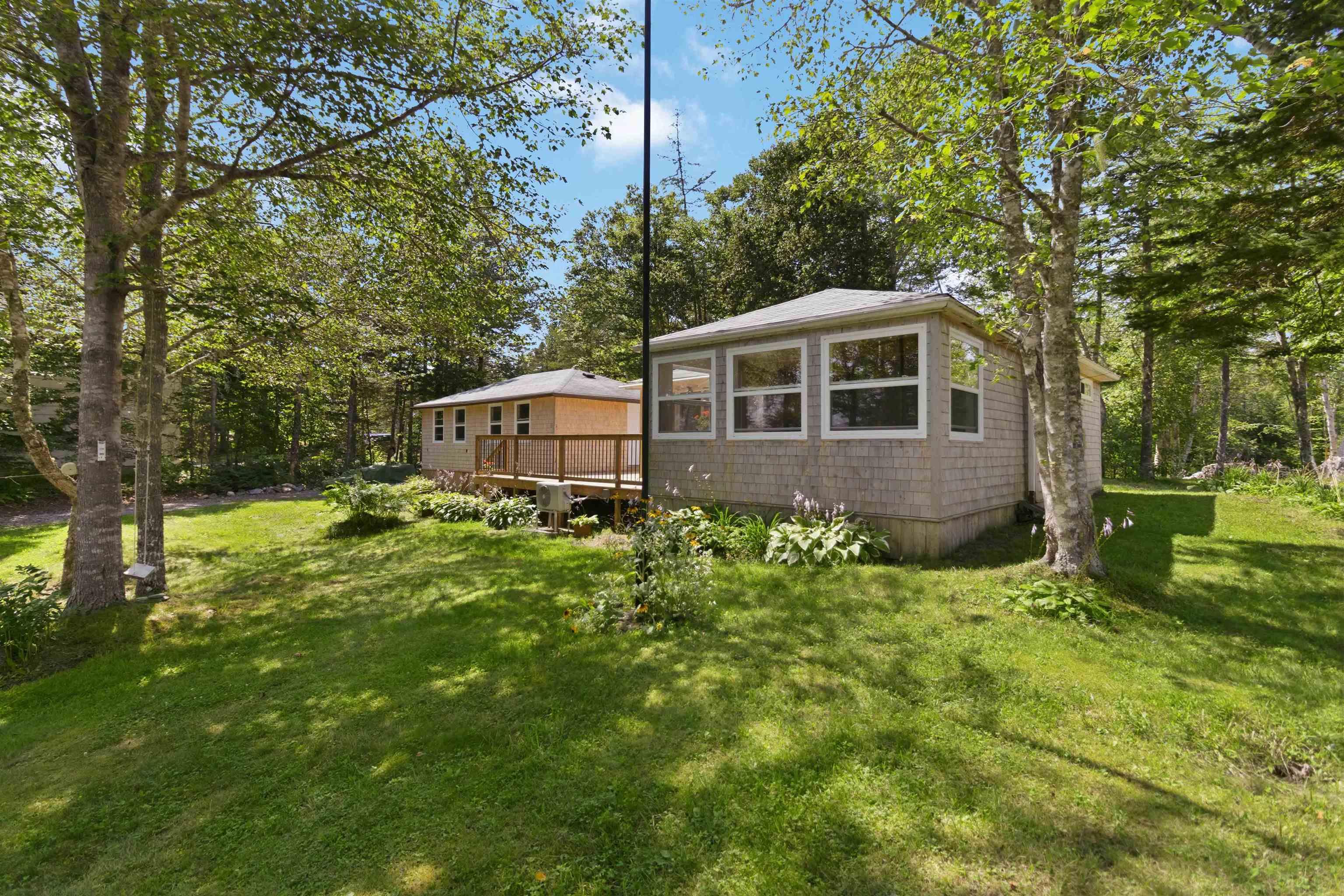 $499,900.00: 15 & 17 Juniper Lane, Upper Lakeville