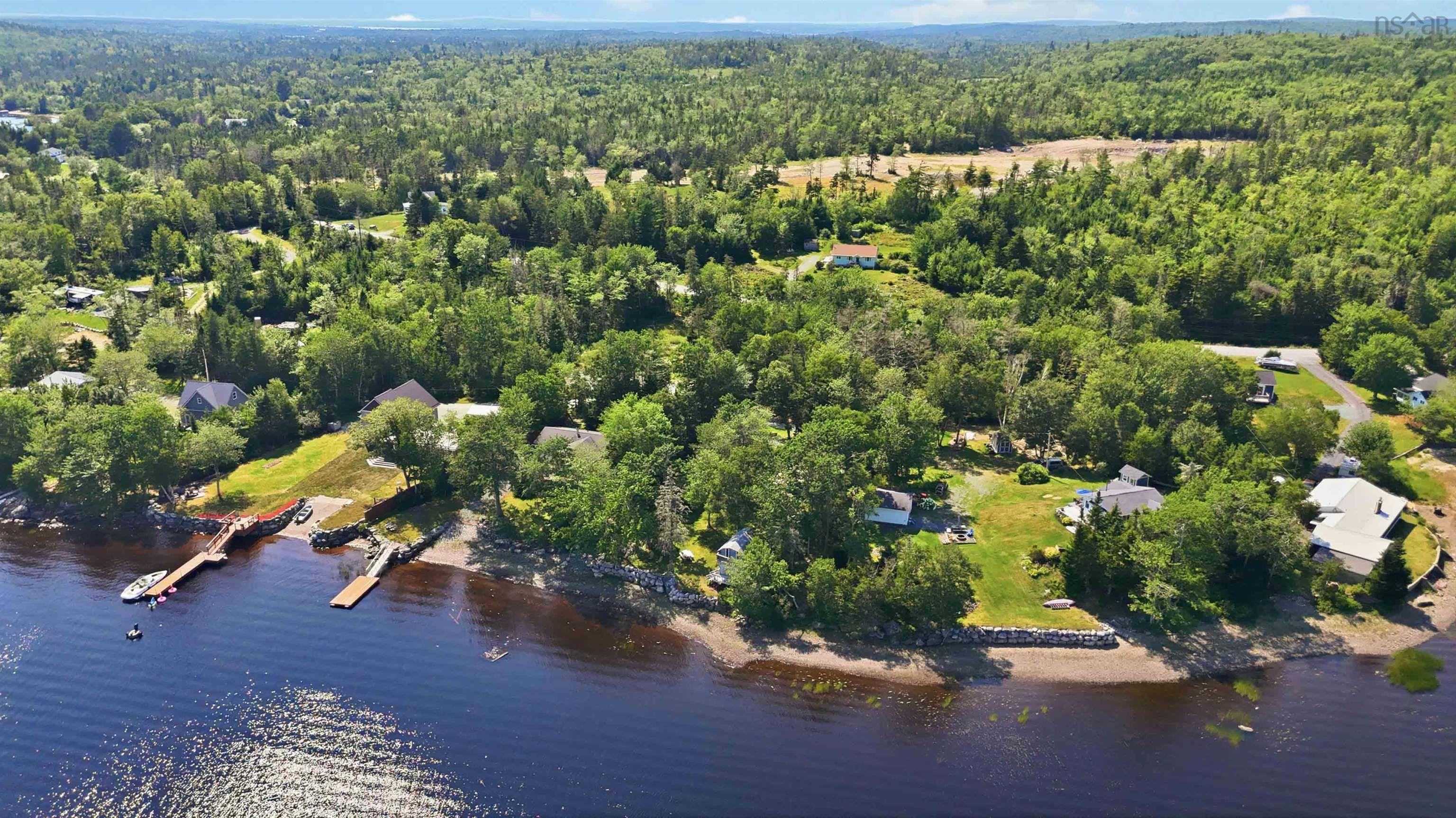 $499,900.00: 15 & 17 Juniper Lane, Upper Lakeville