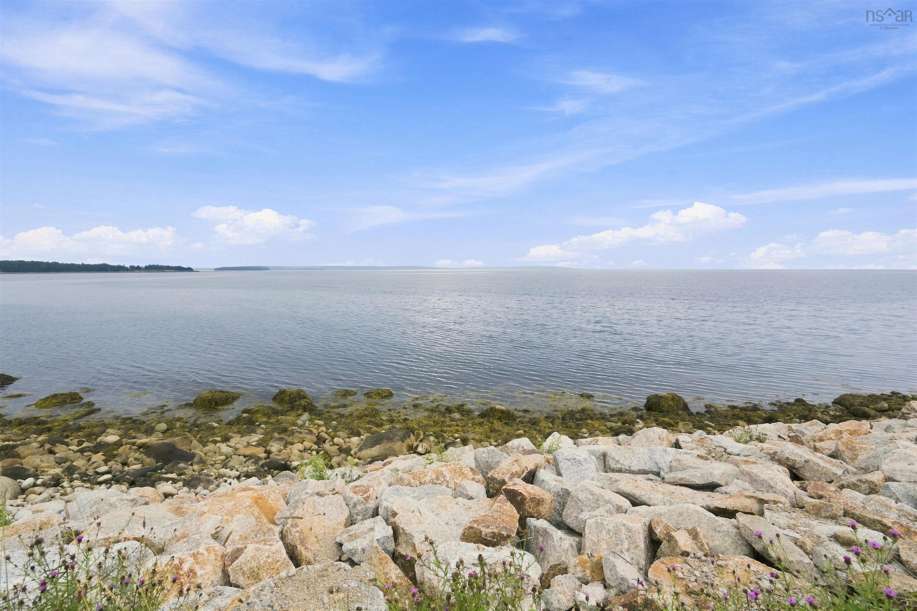 9039 St Margarets Bay Road, Queensland, NS (MLS 202620093)
