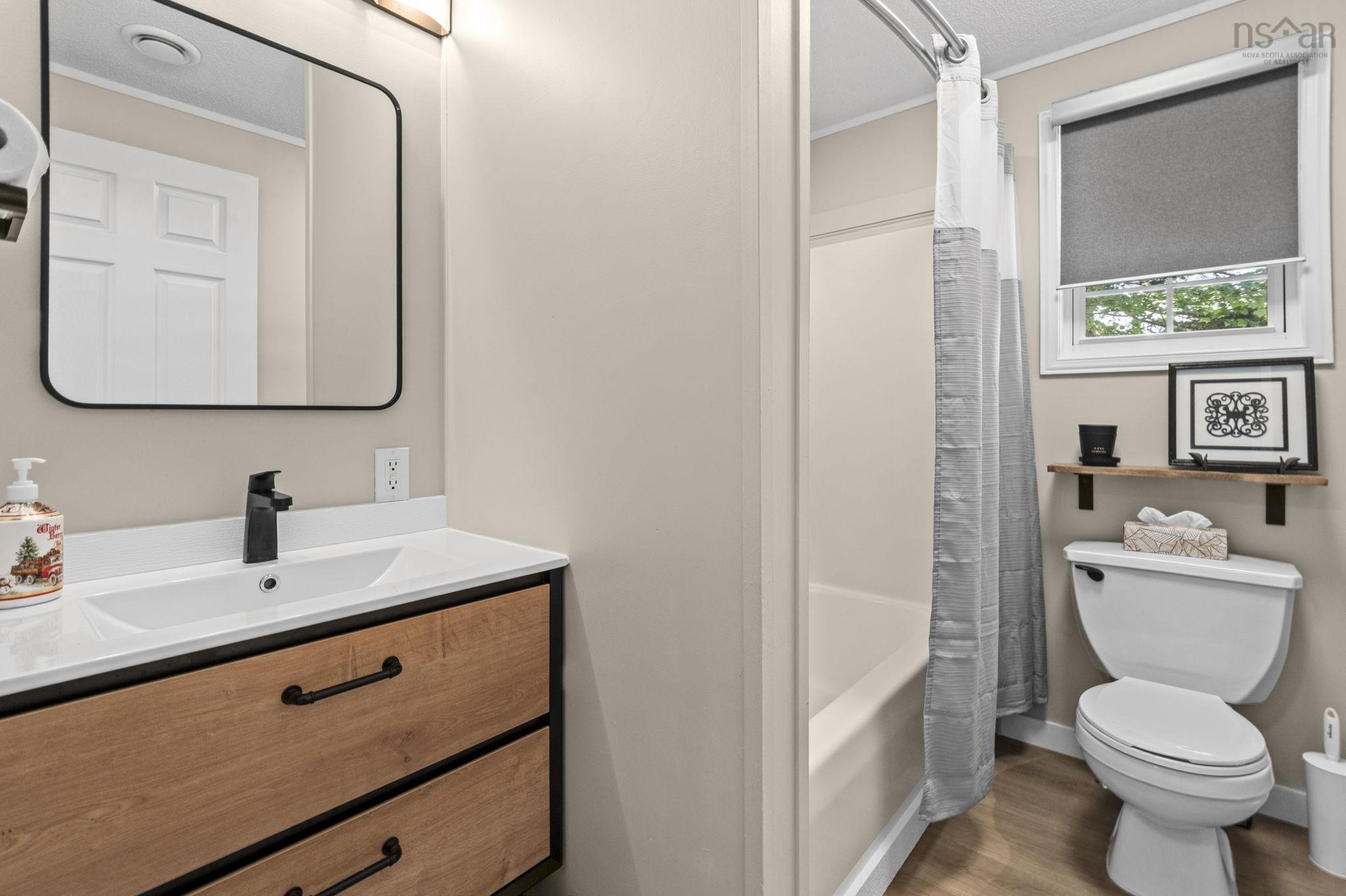 1 Wilbert Devoe Crescent, Timberlea, NS (MLS 202620094)