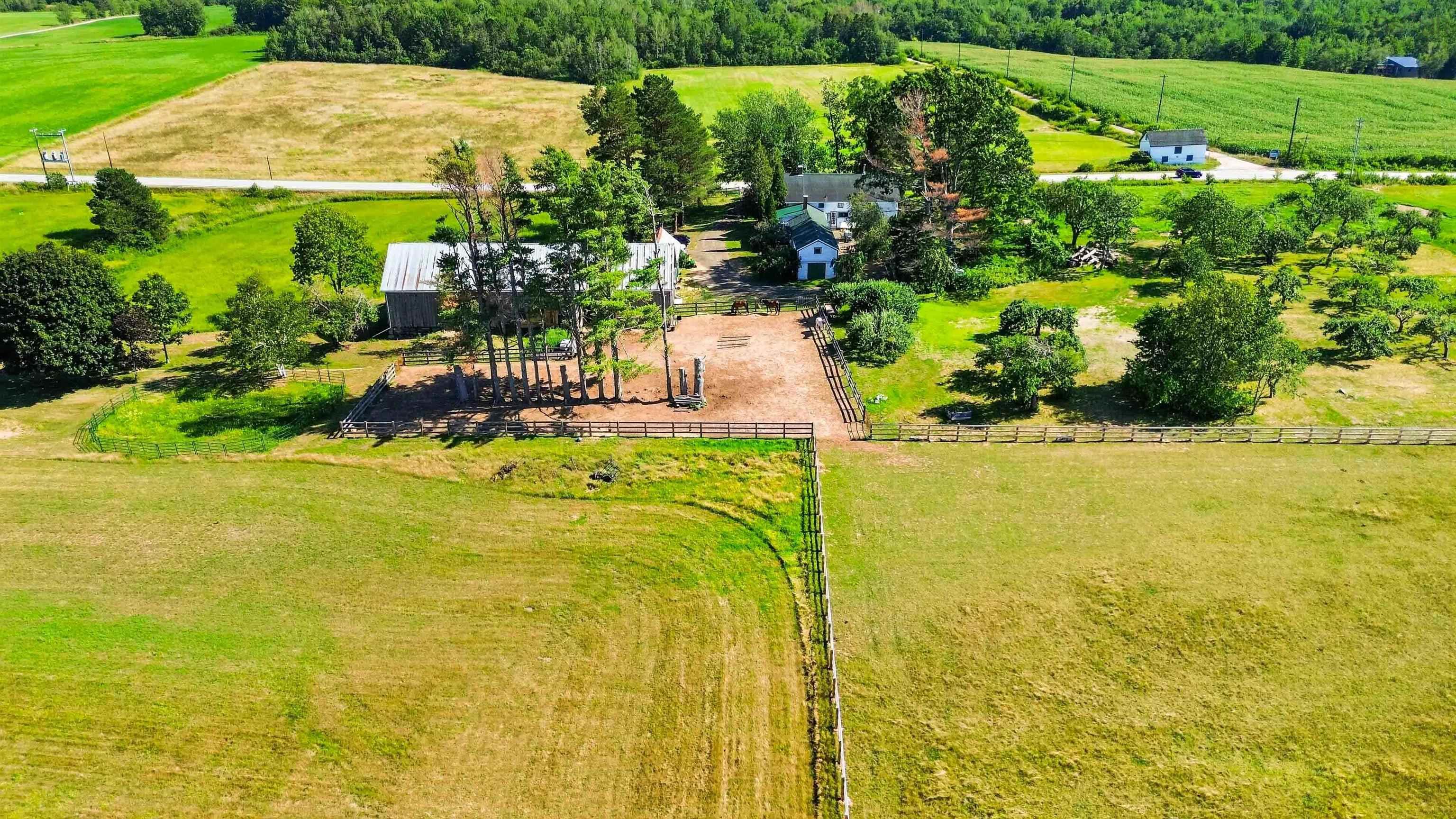 $949,000.00: 5019 201 Highway, West Paradise