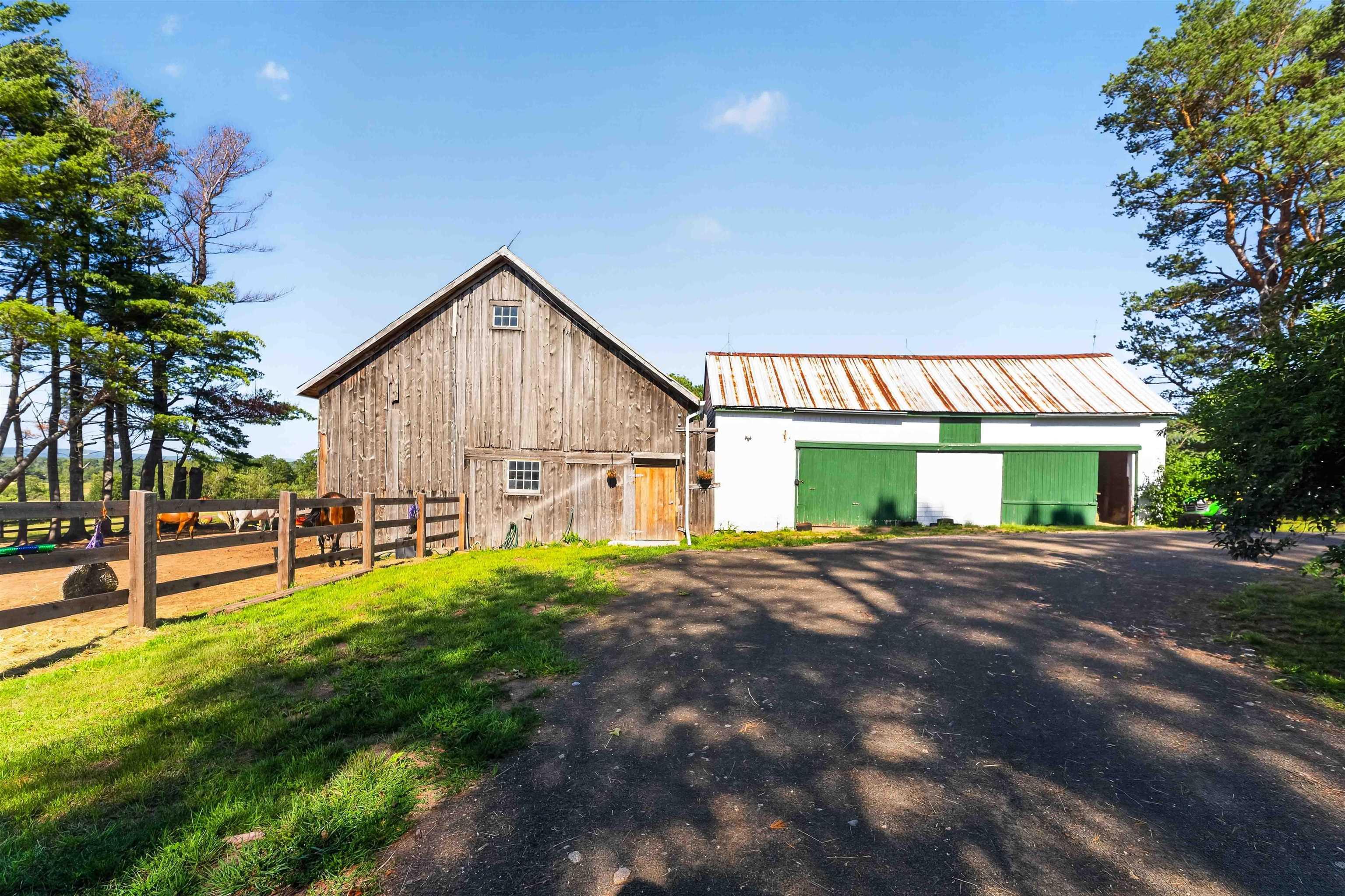 $949,000.00: 5019 201 Highway, West Paradise