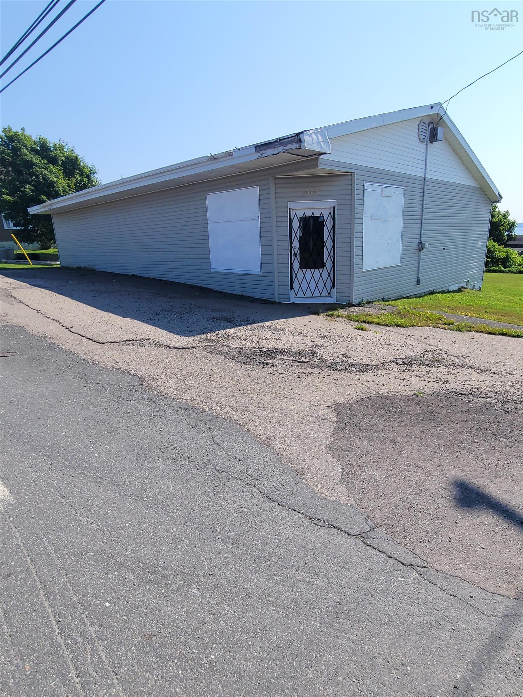 $529,000.00: 2671 Highway 255, Port Morien