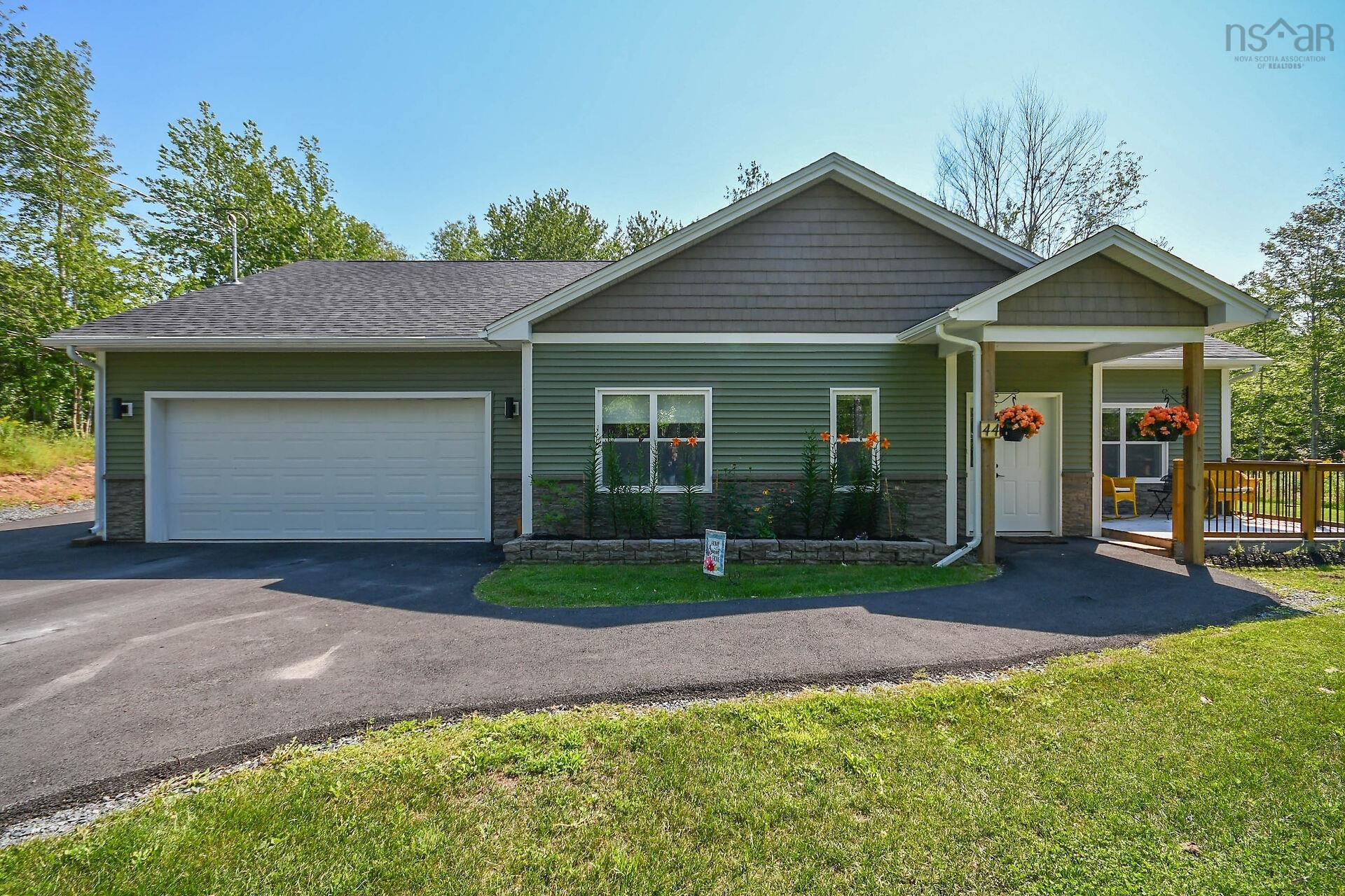 $724,900.00: 44 Fairway Avenue, Shubenacadie East