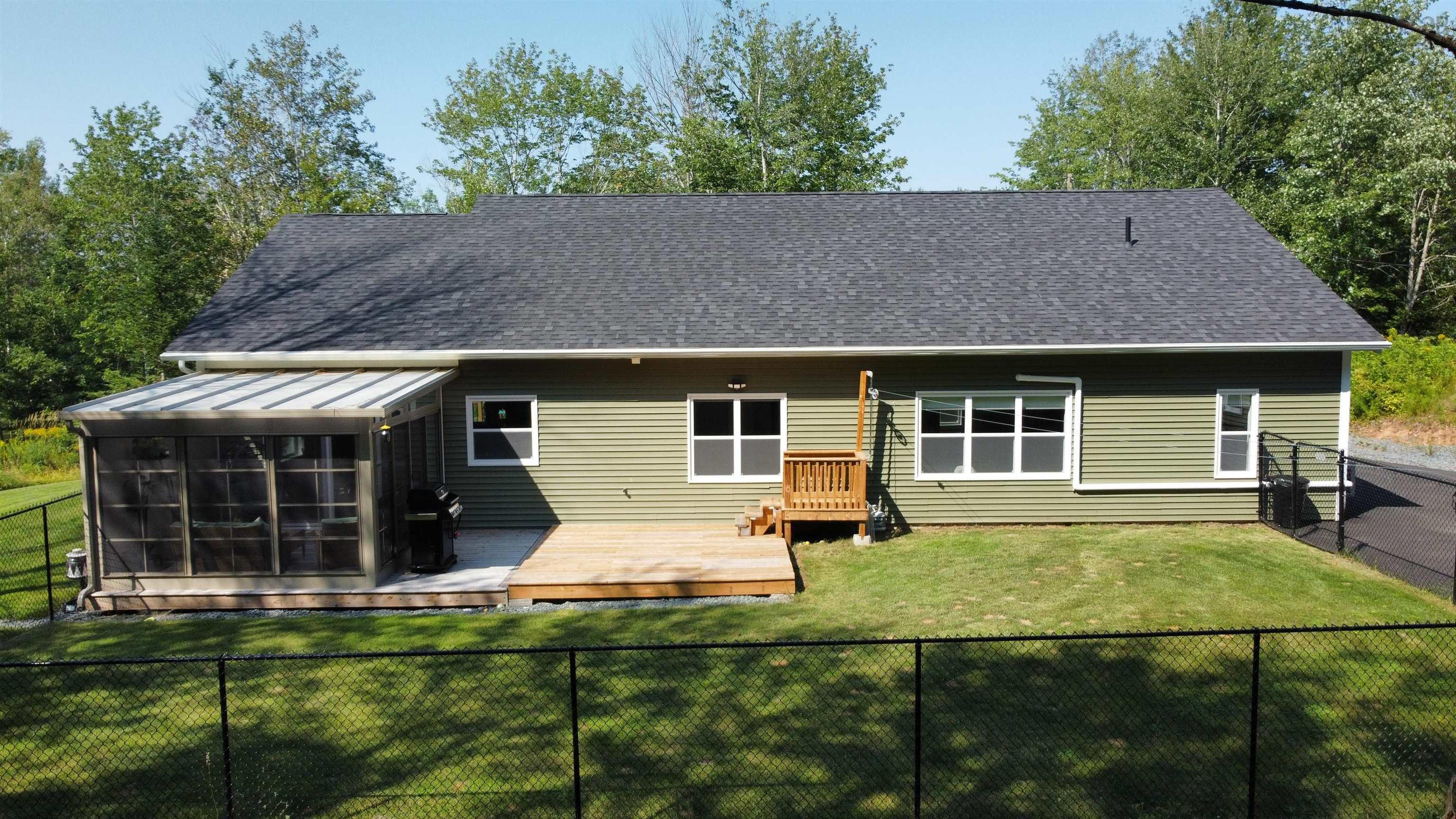 $724,900.00: 44 Fairway Avenue, Shubenacadie East