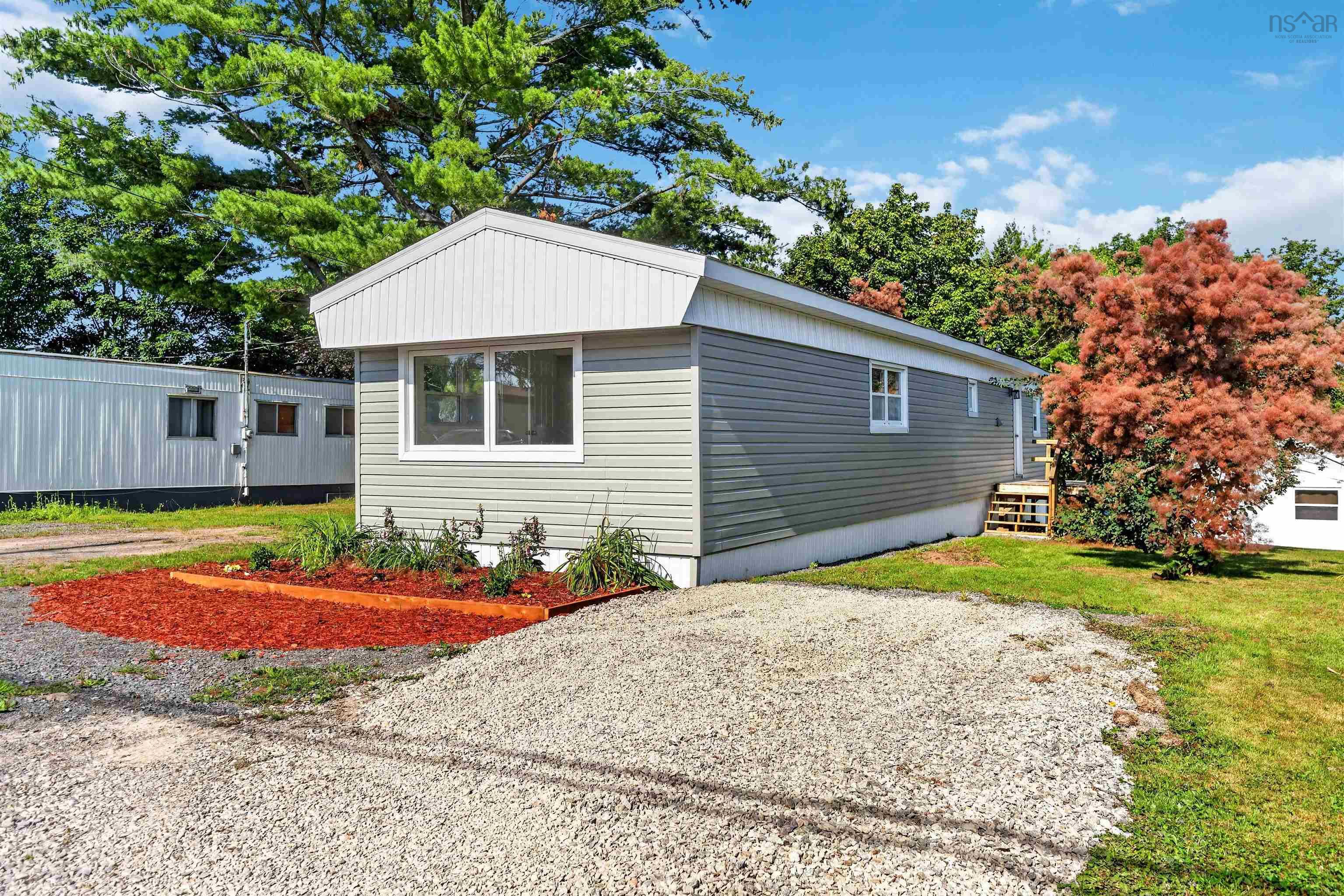 $249,900.00: 13 Hilltop Drive, Falmouth