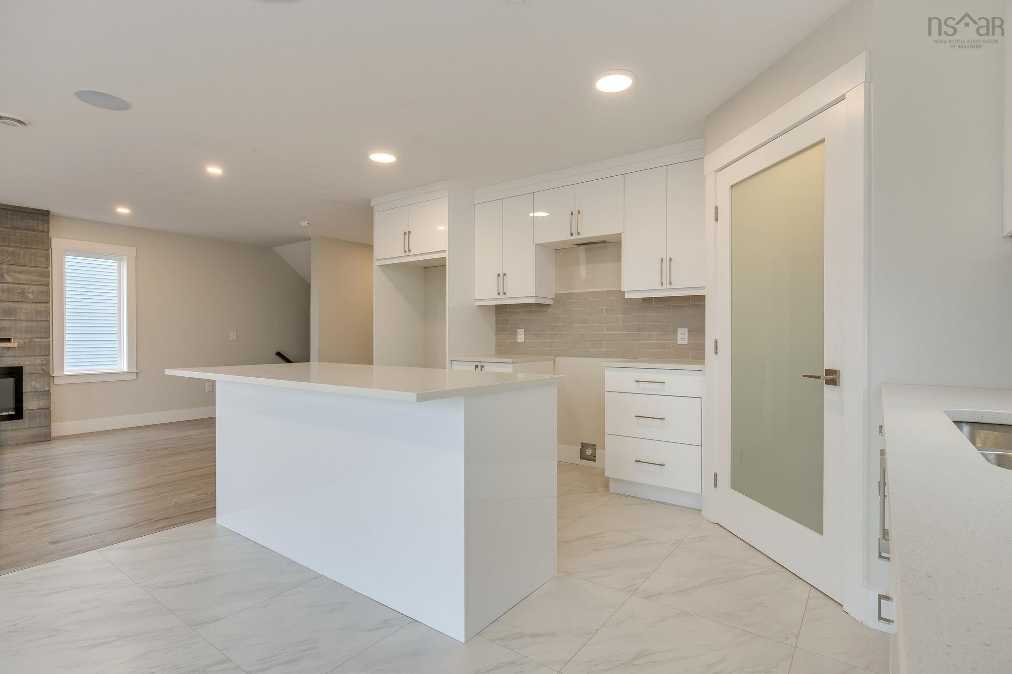 $809,900.00: Lot 2040 115 Flatrock Crescent, Beechville