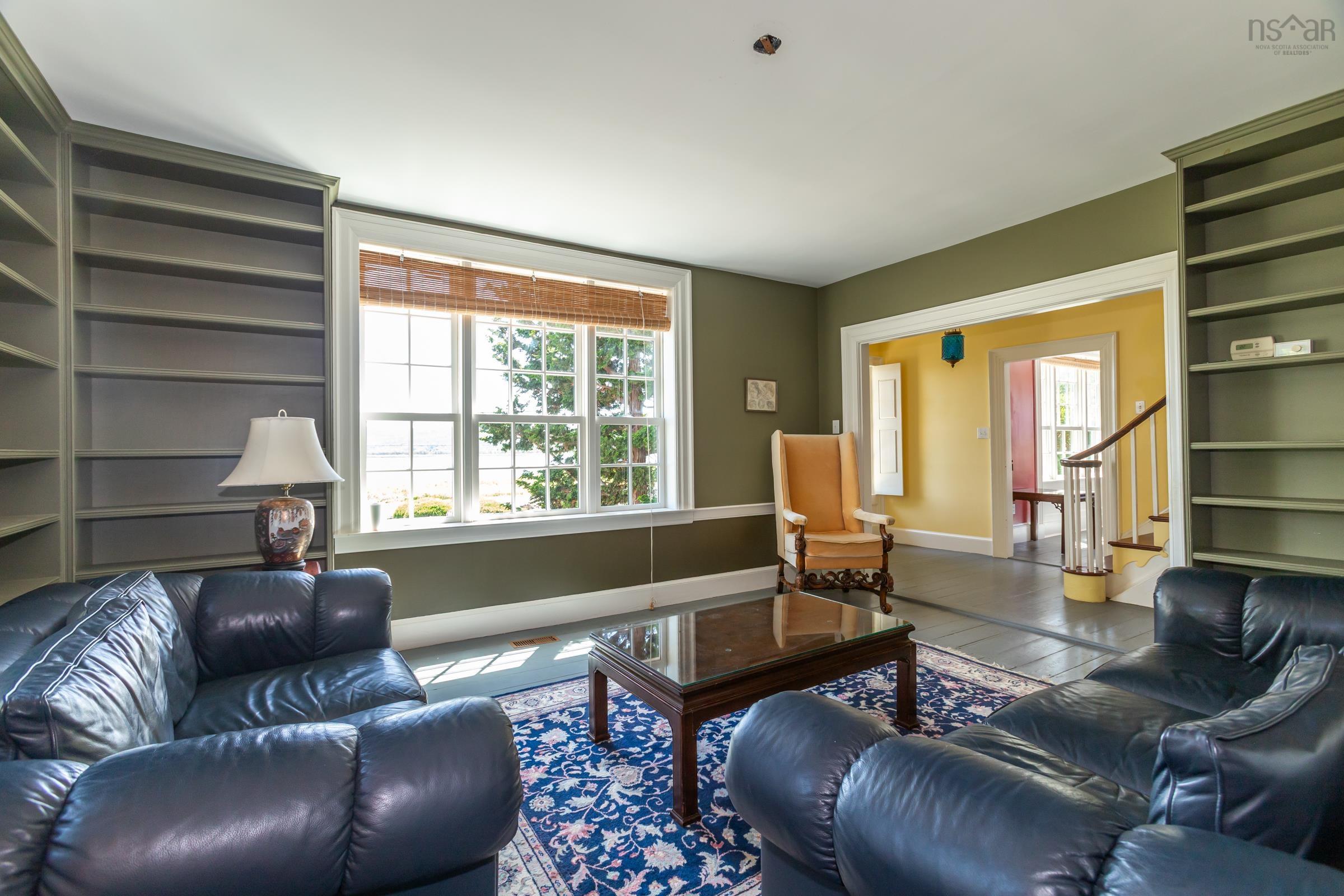 $995,000.00: 5233 Granville Road, Granville Ferry
