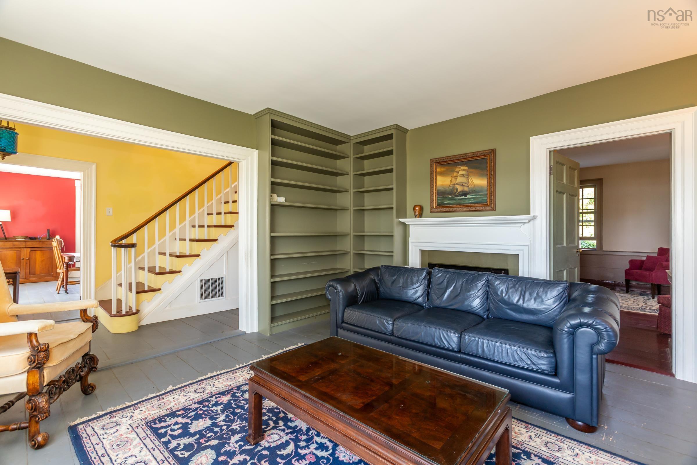 $995,000.00: 5233 Granville Road, Granville Ferry