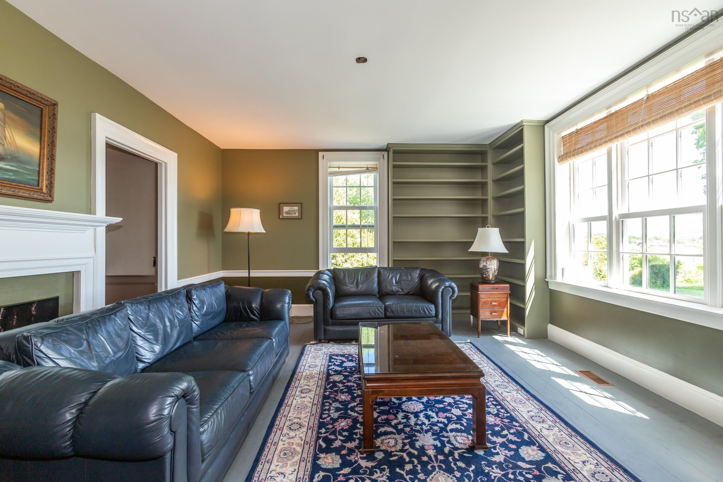$995,000.00: 5233 Granville Road, Granville Ferry