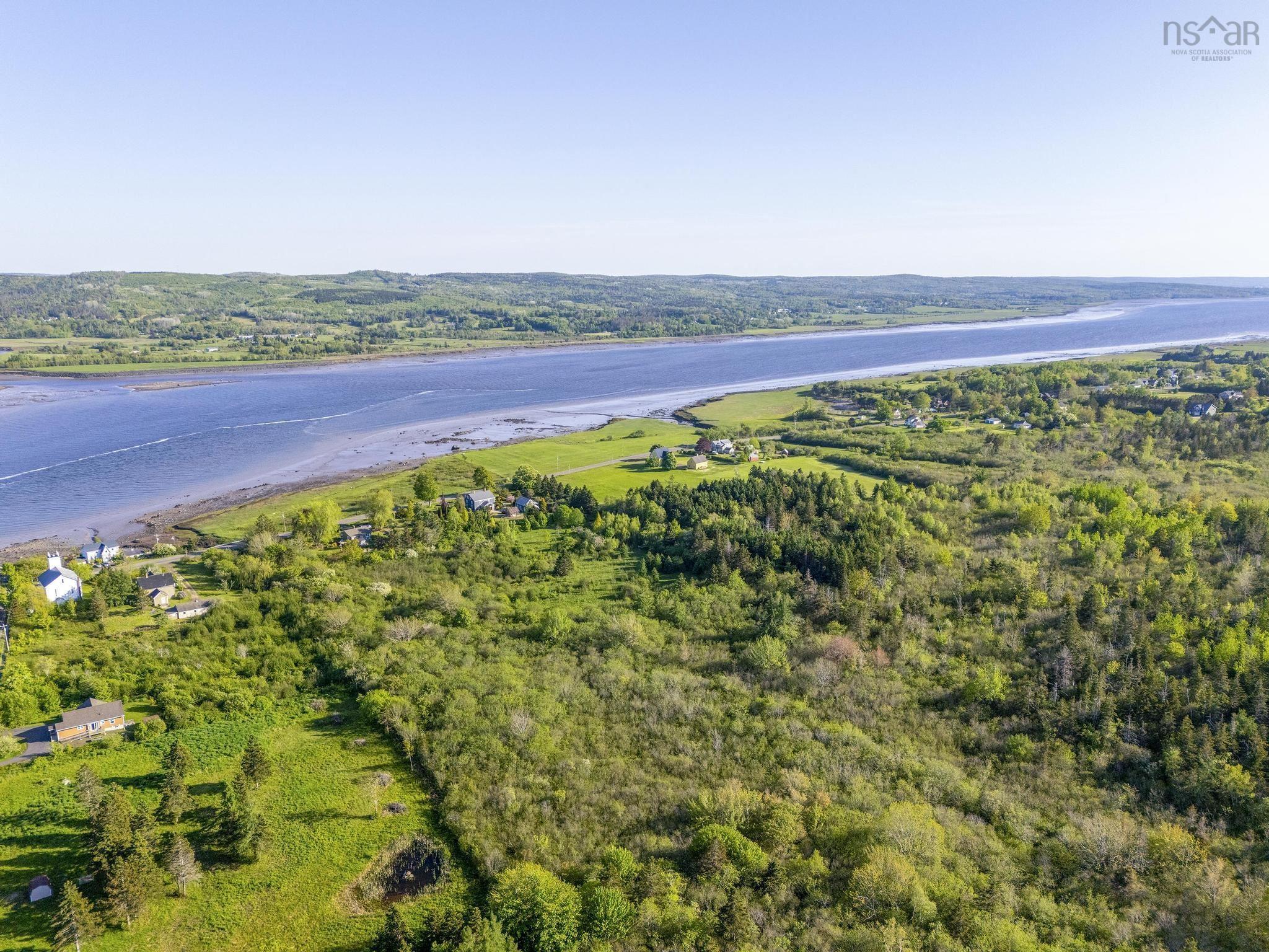 $995,000.00: 5233 Granville Road, Granville Ferry