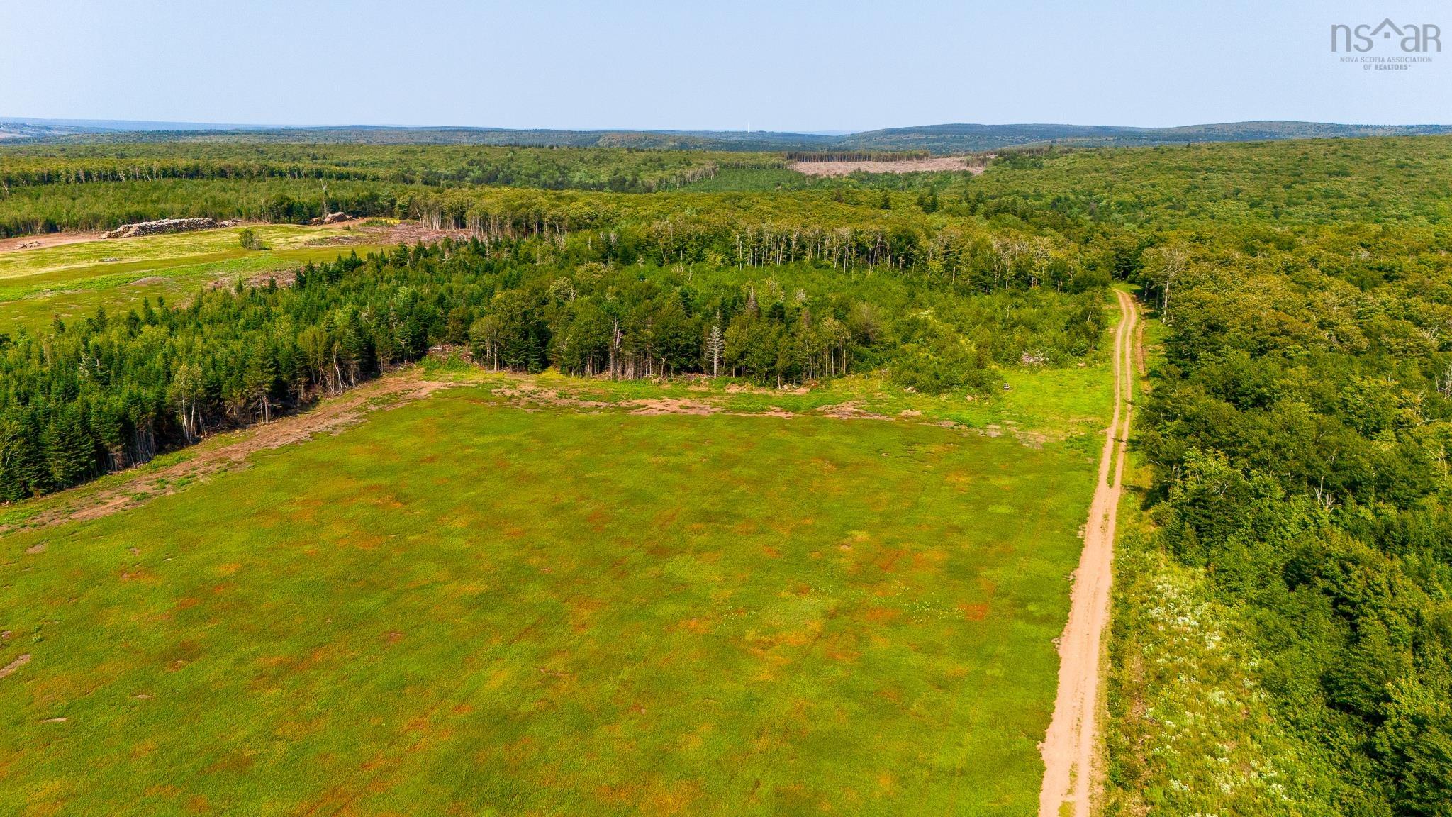 $1,150,000.00: 238 Lynn Road, East Mapleton