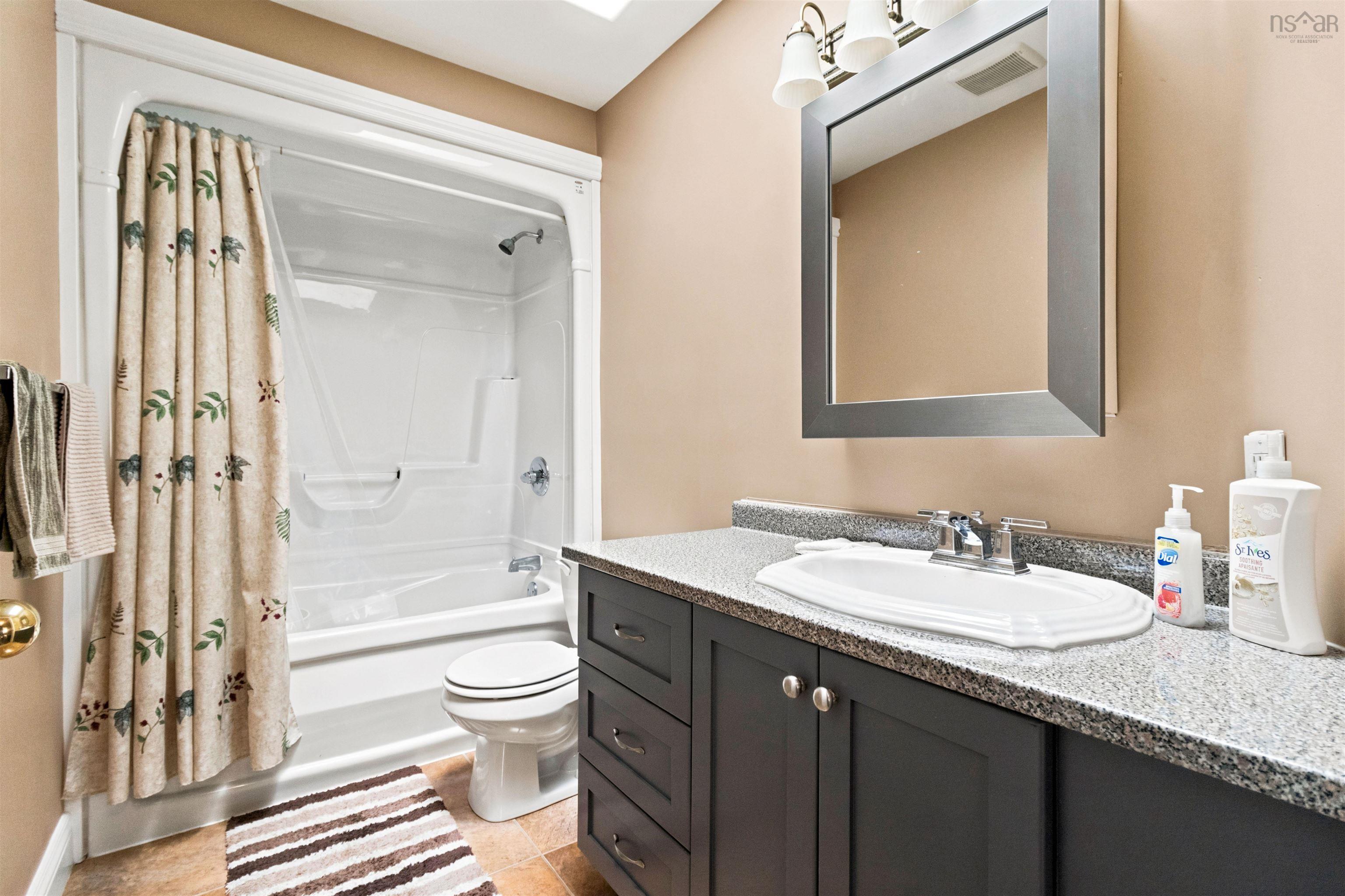 $749,998.00: 71 Cutter Drive Drive, Rockingham