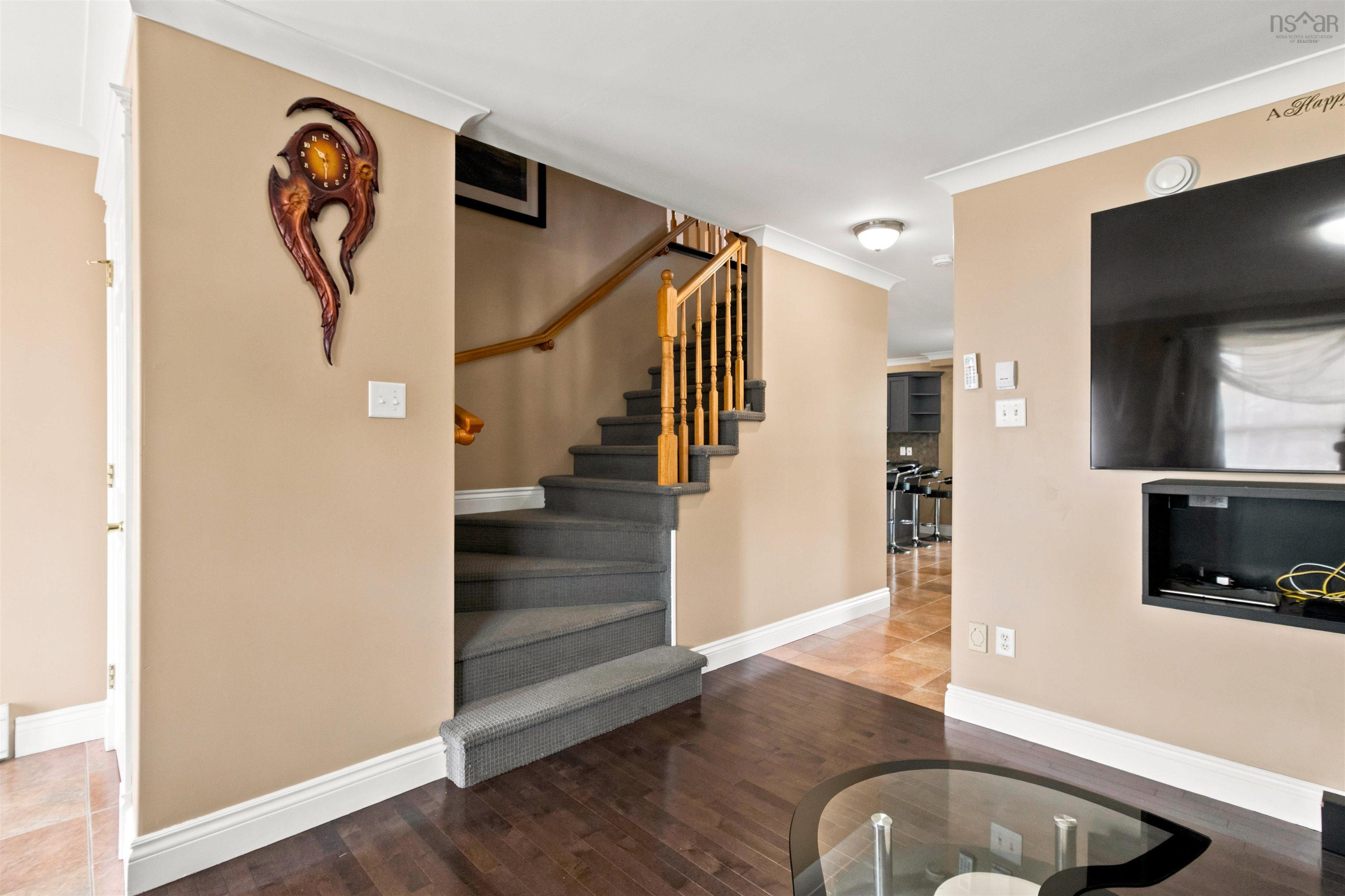 $749,998.00: 71 Cutter Drive Drive, Rockingham