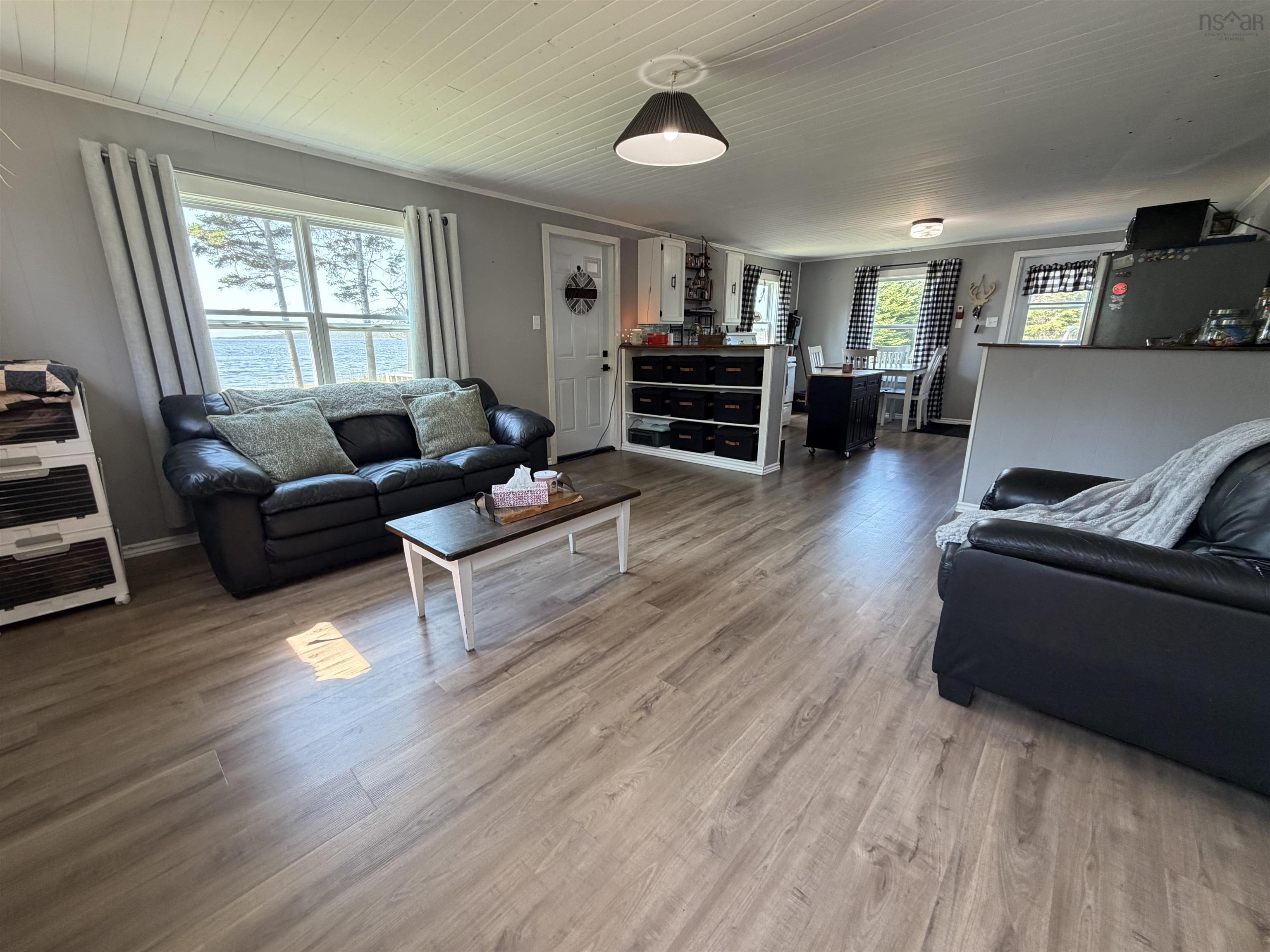 $324,900.00: 282 Passage Road, Watt Section