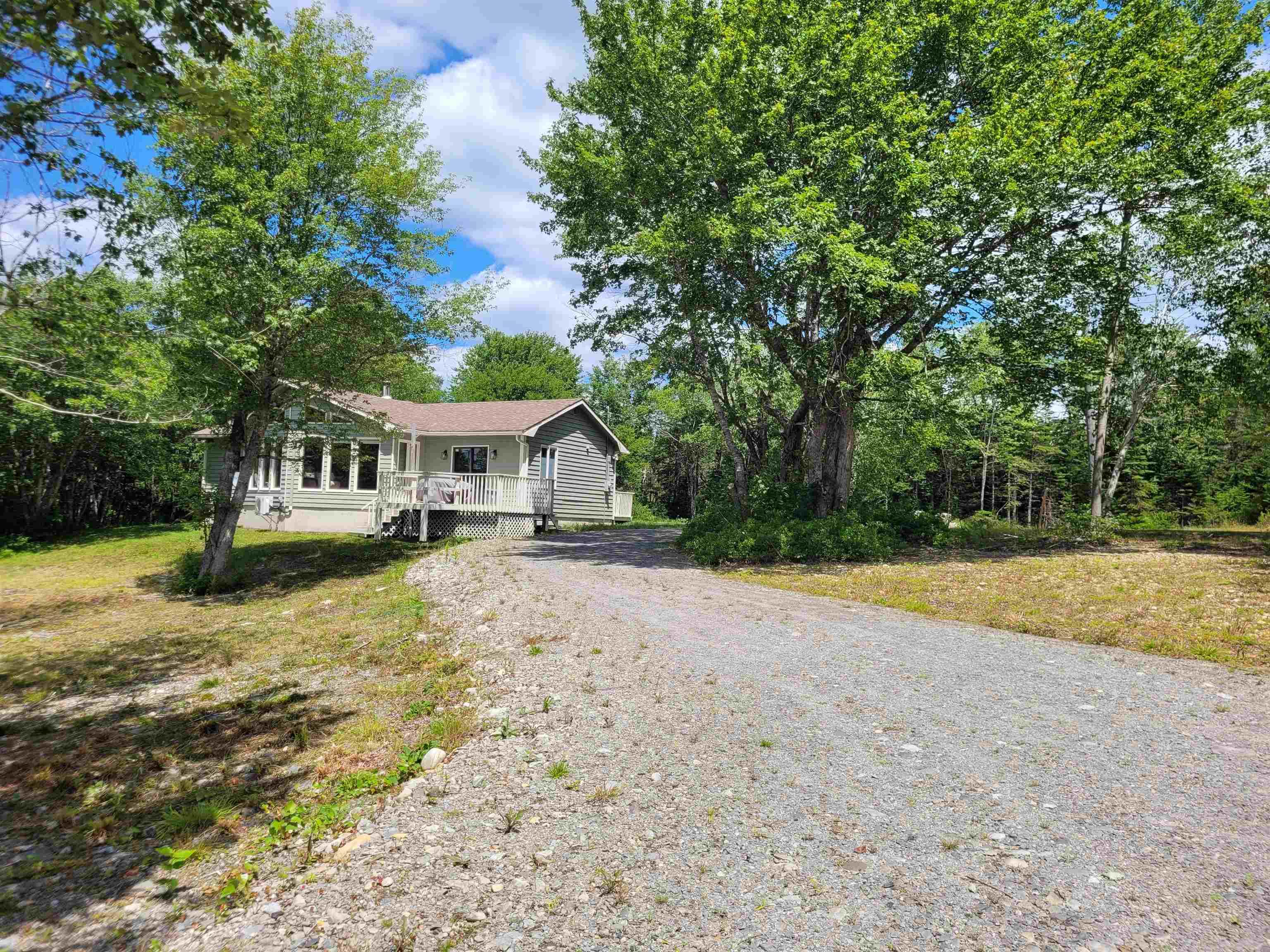 $320,000.00: 57 Somerset Drive, East Sable River