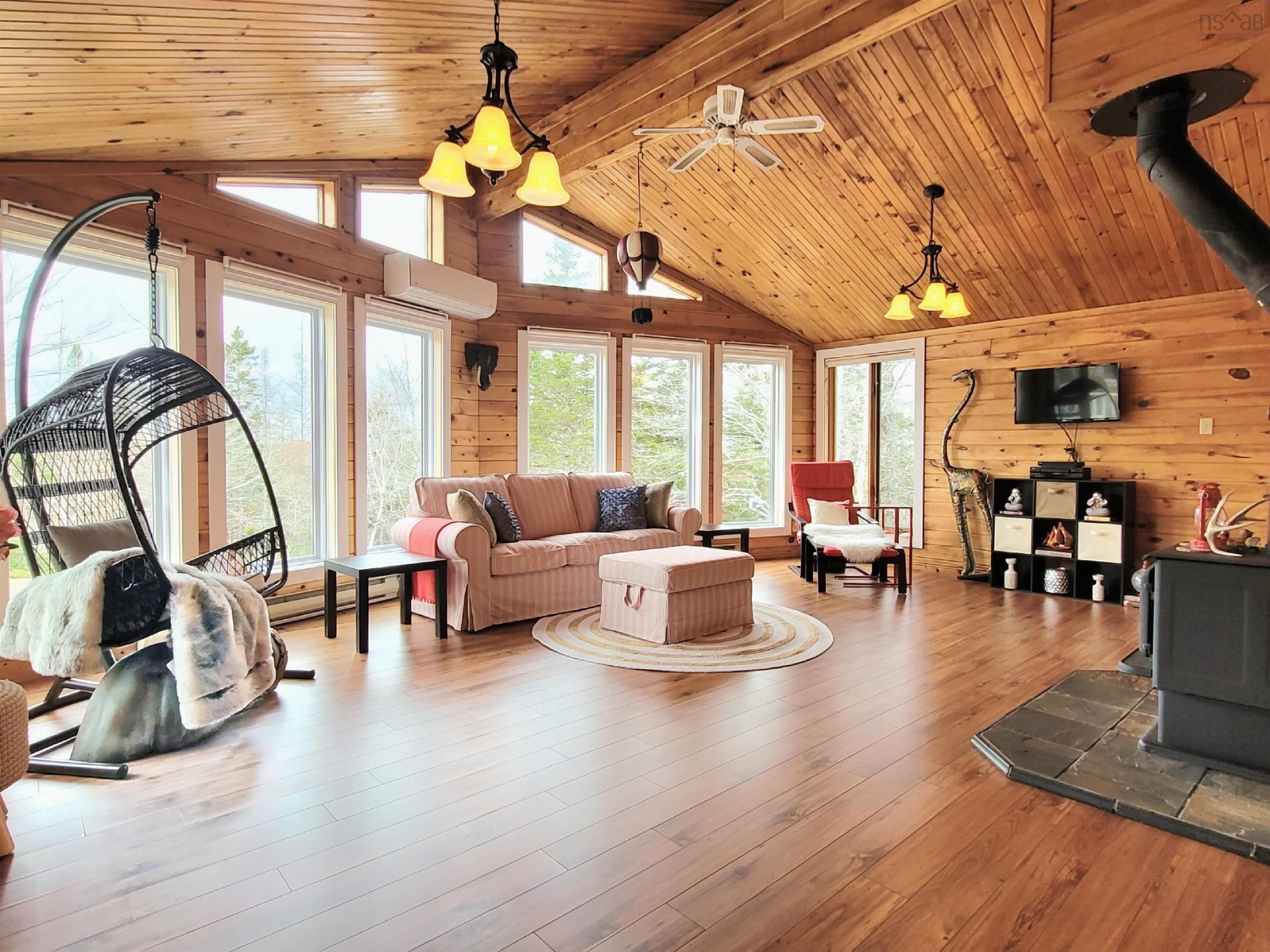 $320,000.00: 57 Somerset Drive, East Sable River