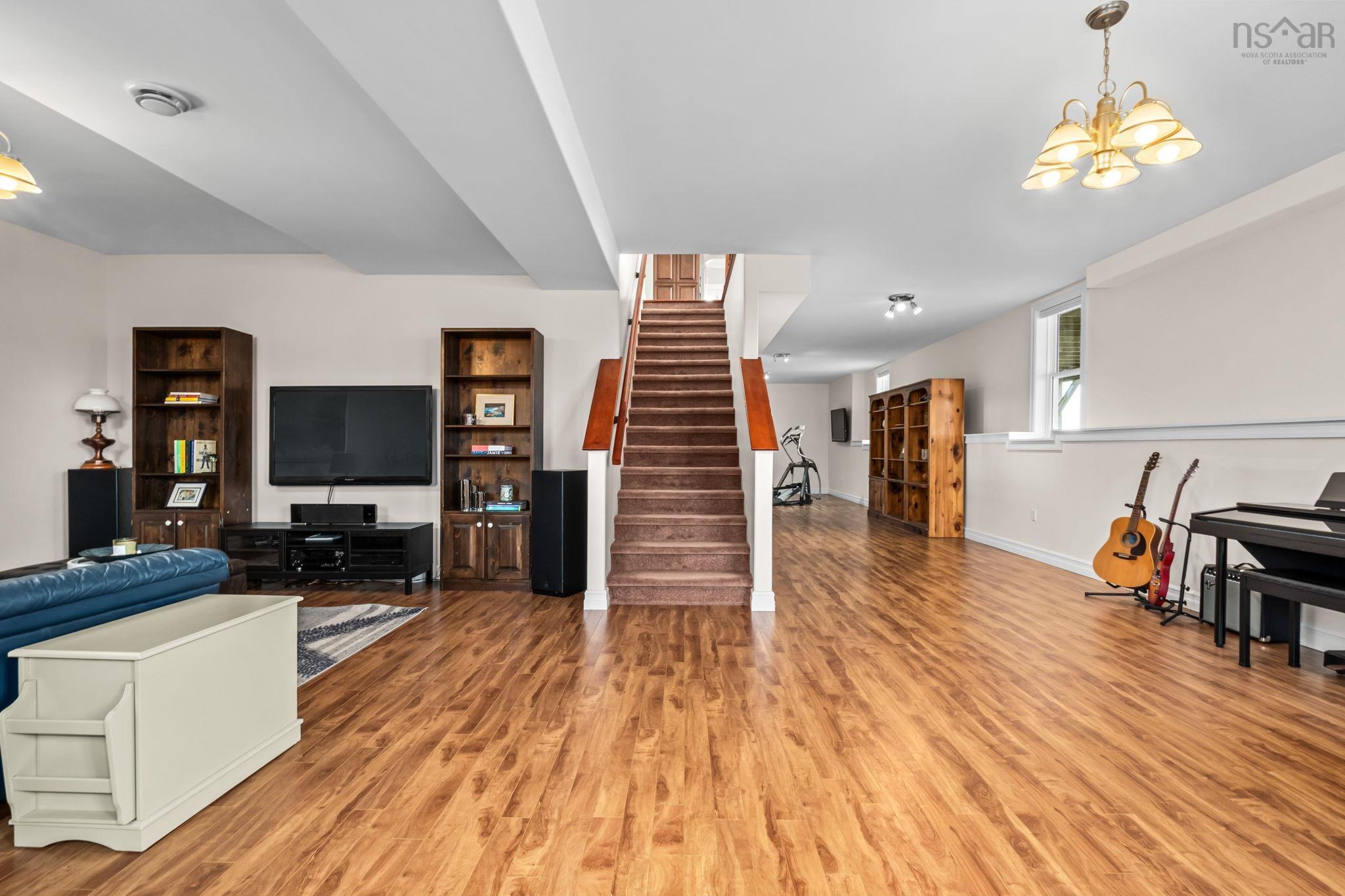21 Leo Lane, Terence Bay, NS (MLS 202620214)