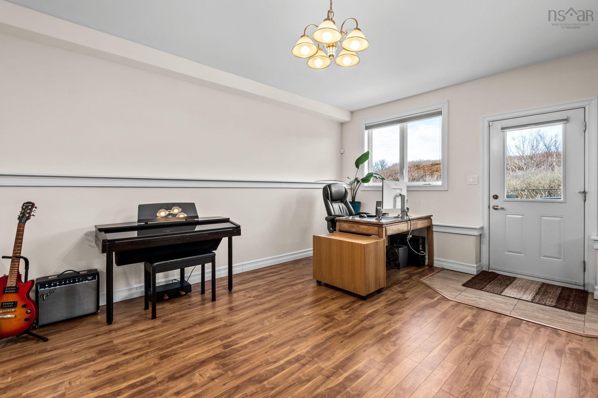 21 Leo Lane, Terence Bay, NS (MLS 202620214)